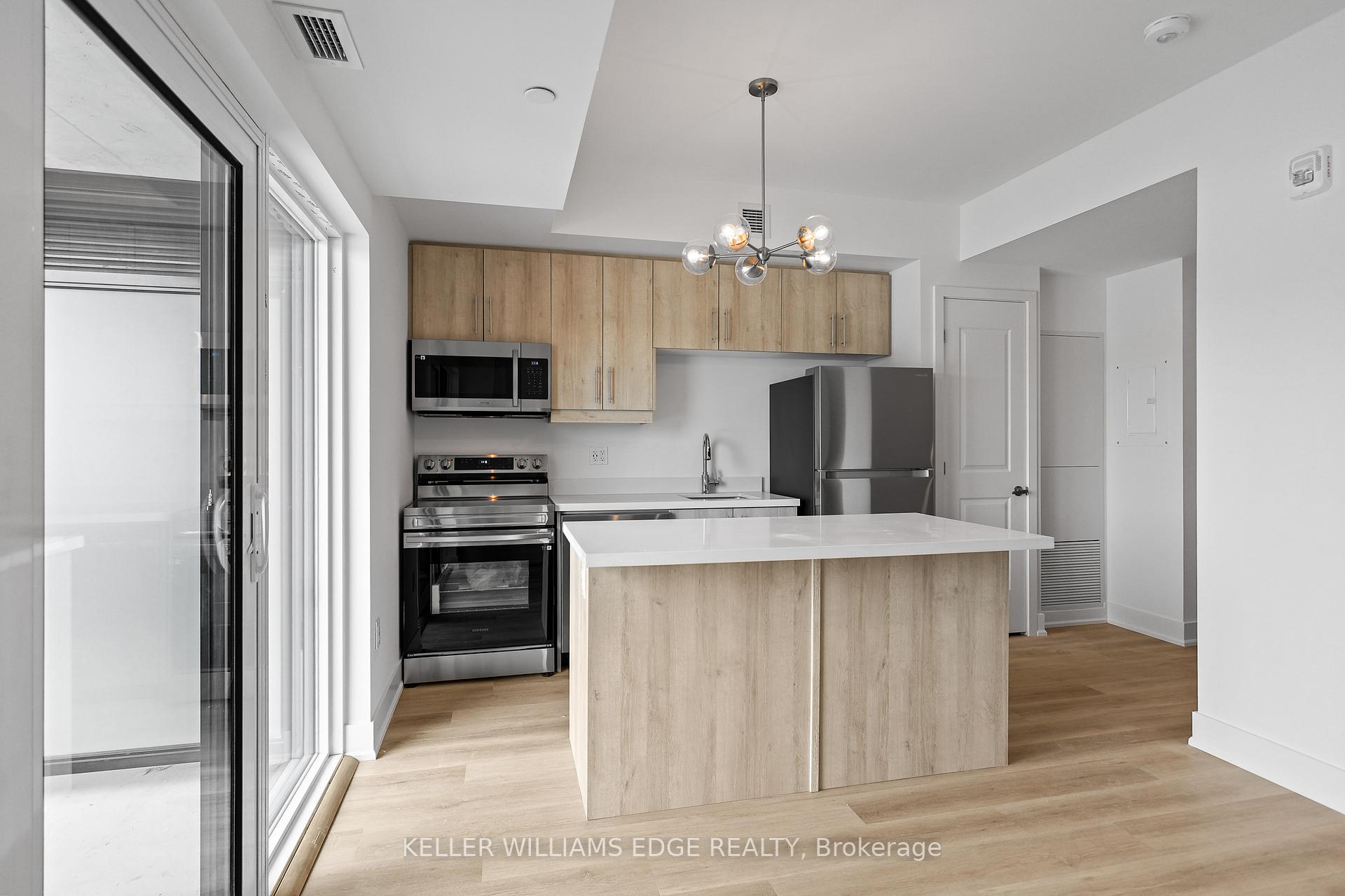 Photo 15 of Unit 711, 401 Shellard Lane, Brant, Brantford Twp — HOMEH