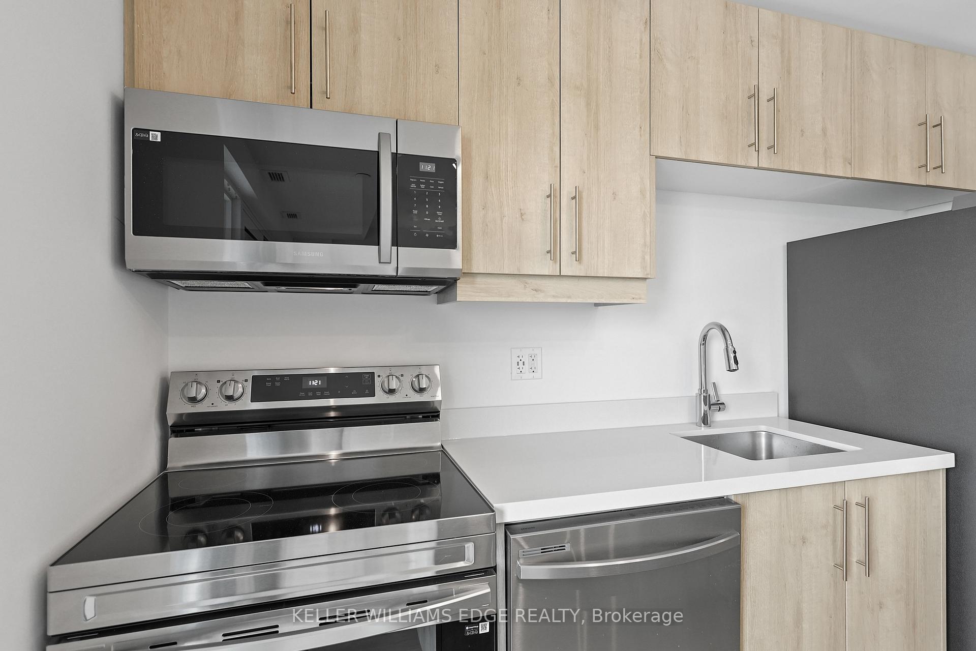 Photo 18 of Unit 711, 401 Shellard Lane, Brant, Brantford Twp — HOMEH