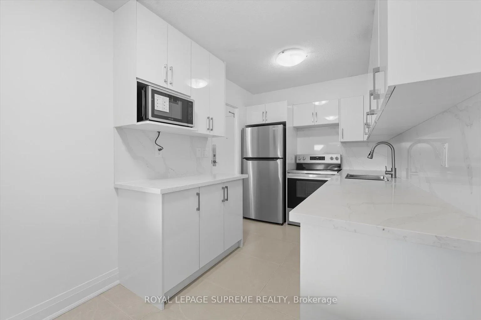 Photo 13 of Unit 107, 270 Scarlett Road, Toronto, Rockcliffe-Smythe — HOMEH