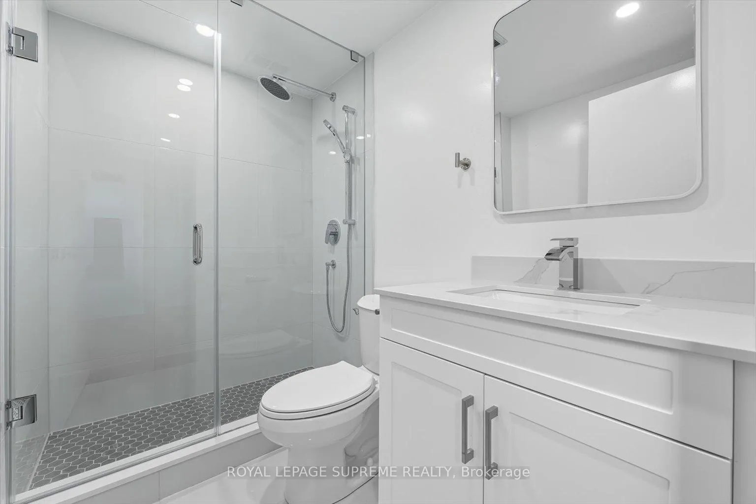 Photo 24 of Unit 107, 270 Scarlett Road, Toronto, Rockcliffe-Smythe — HOMEH