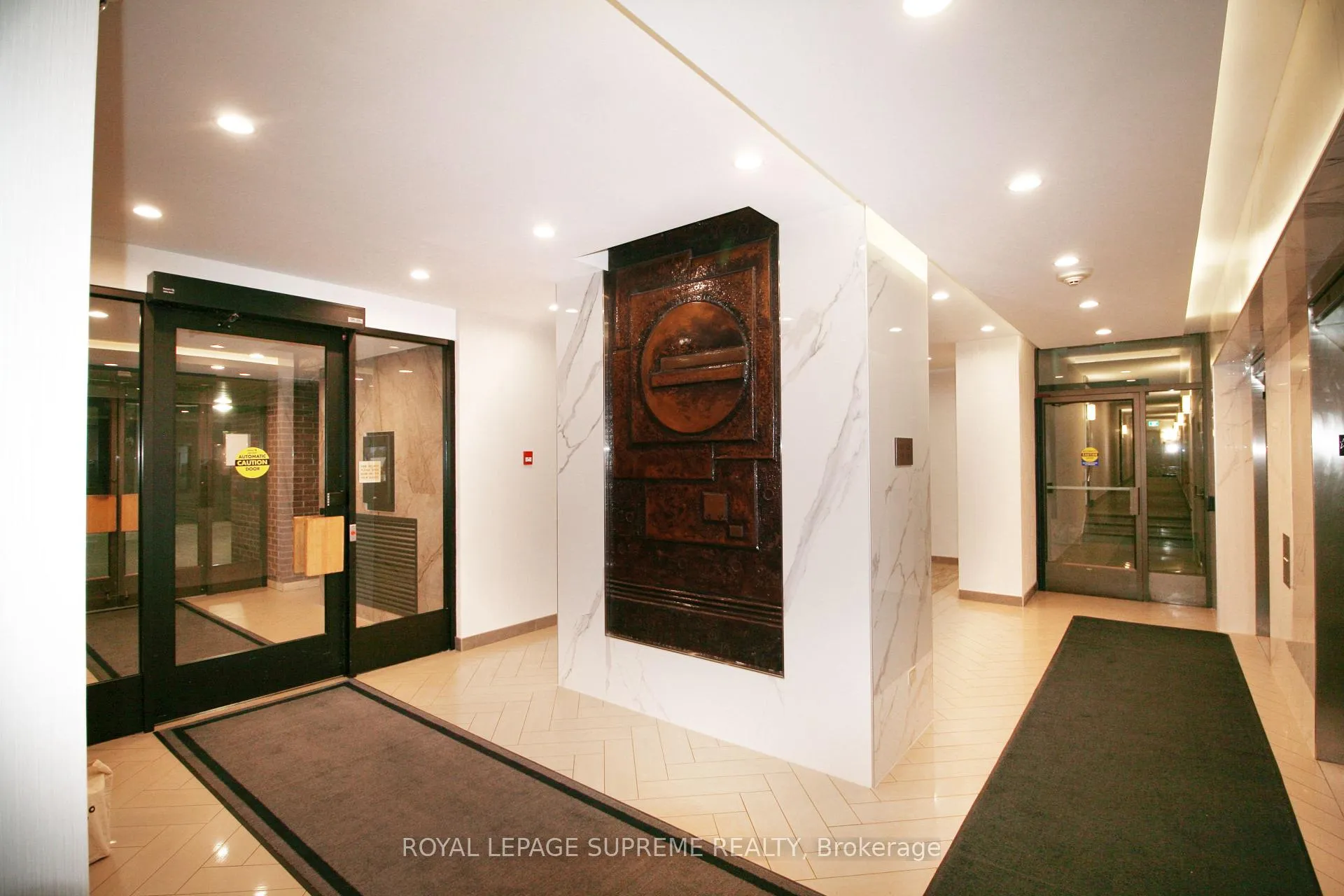 Photo 37 of Unit 107, 270 Scarlett Road, Toronto, Rockcliffe-Smythe — HOMEH