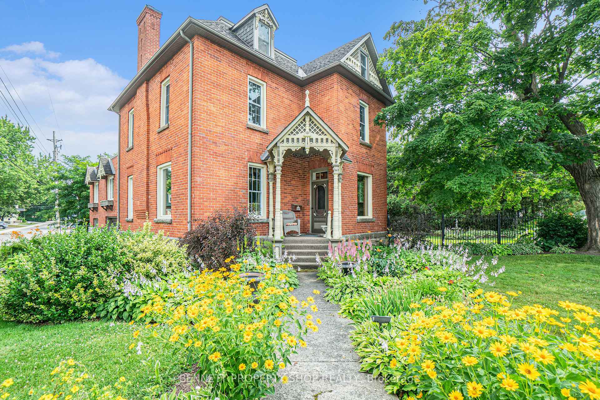 Photo 1 of 118 High Street, Carleton Place — HOMEH