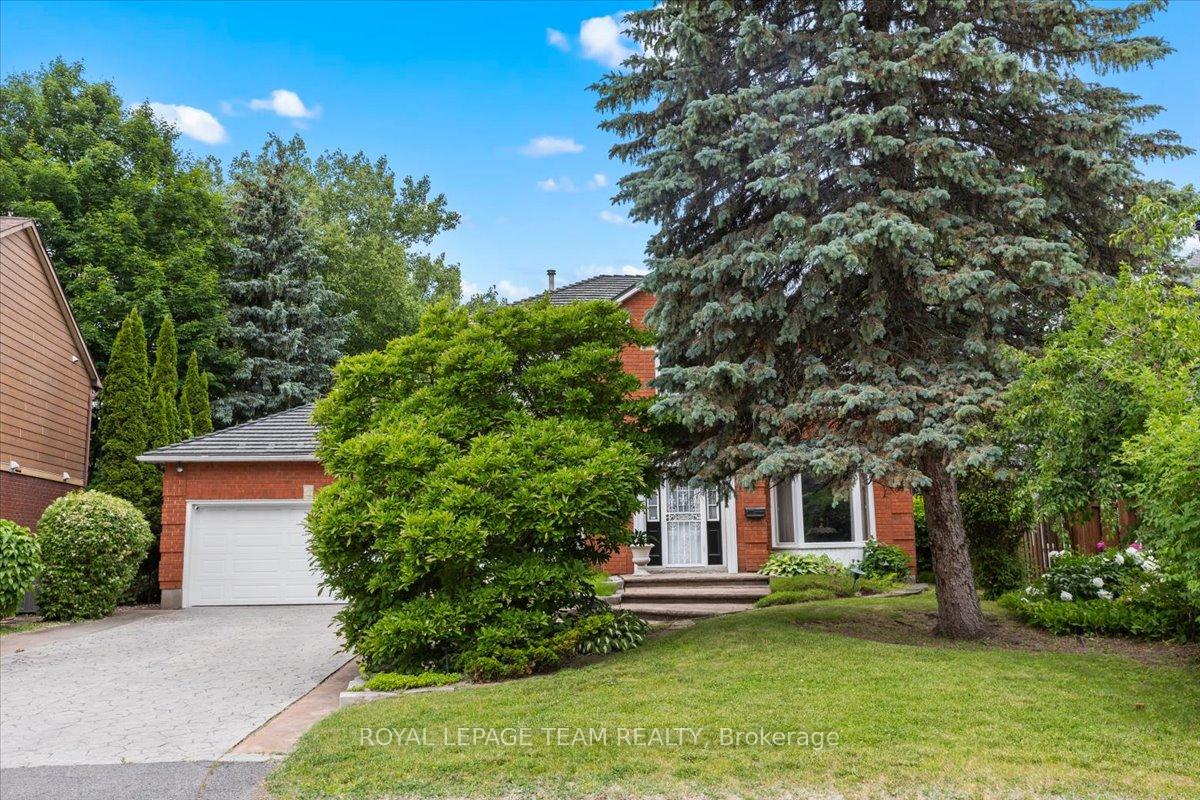 Photo 5 of 17 Stonehedge Parkway, Ottawa, Bayshore — HOMEH