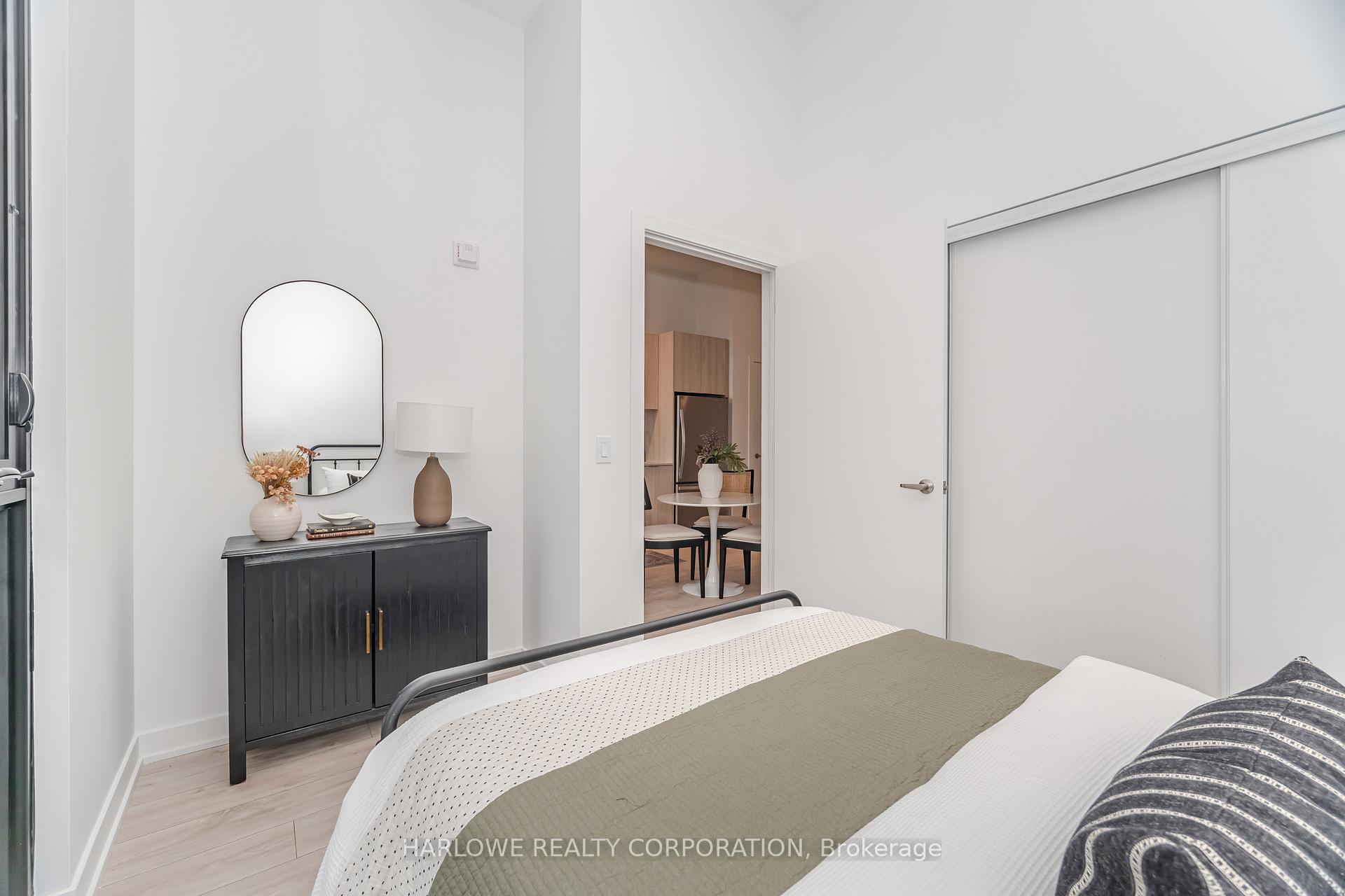 Photo 26 of Unit 112, 720 Whitlock Avenue, Milton, Cobban — HOMEH