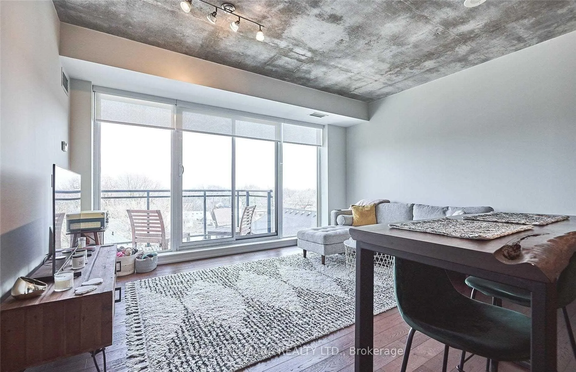 Photo 5 of Unit 602, 1238 Dundas Street E, Toronto, South Riverdale — HOMEH