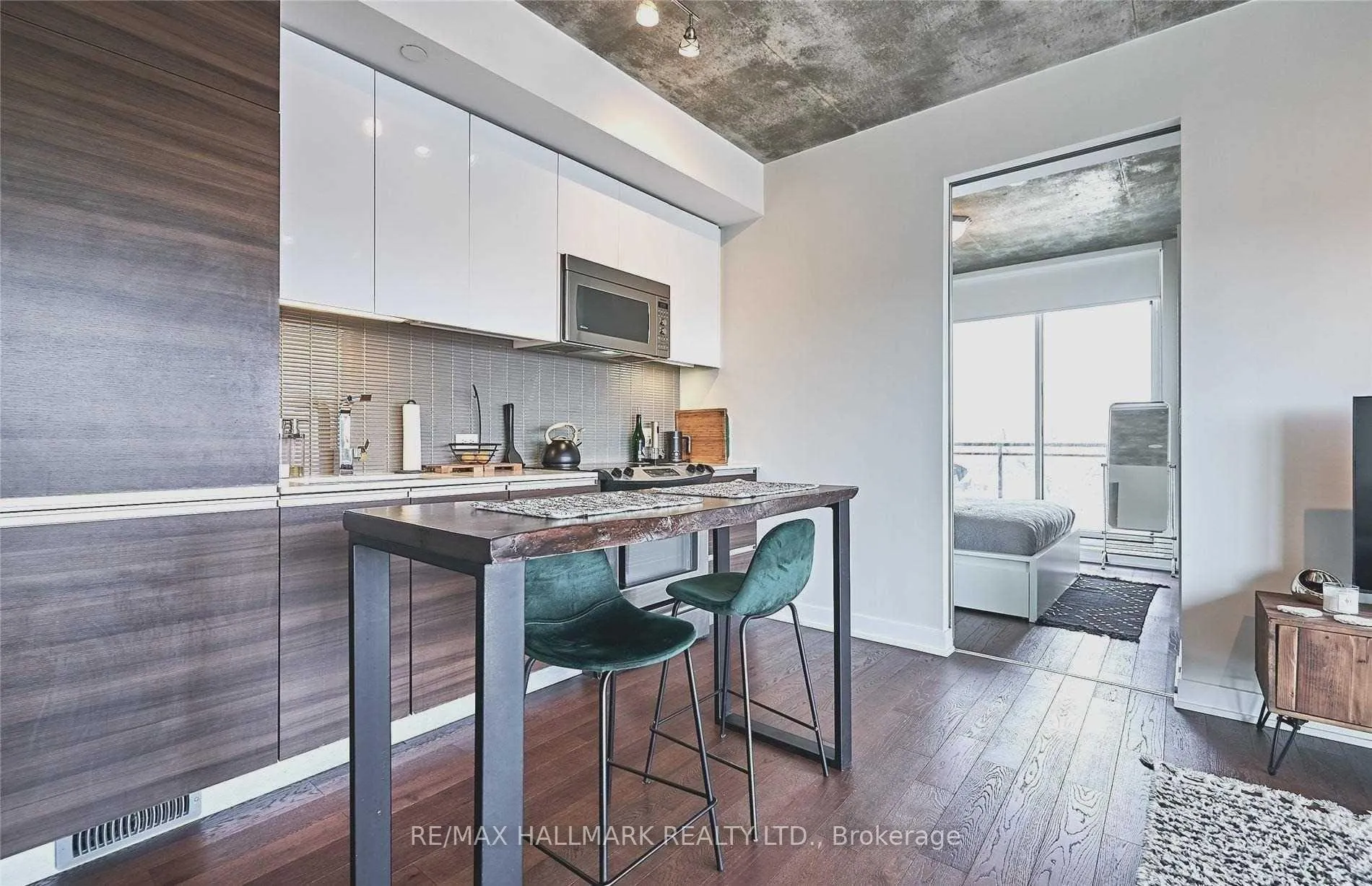 Photo 8 of Unit 602, 1238 Dundas Street E, Toronto, South Riverdale — HOMEH