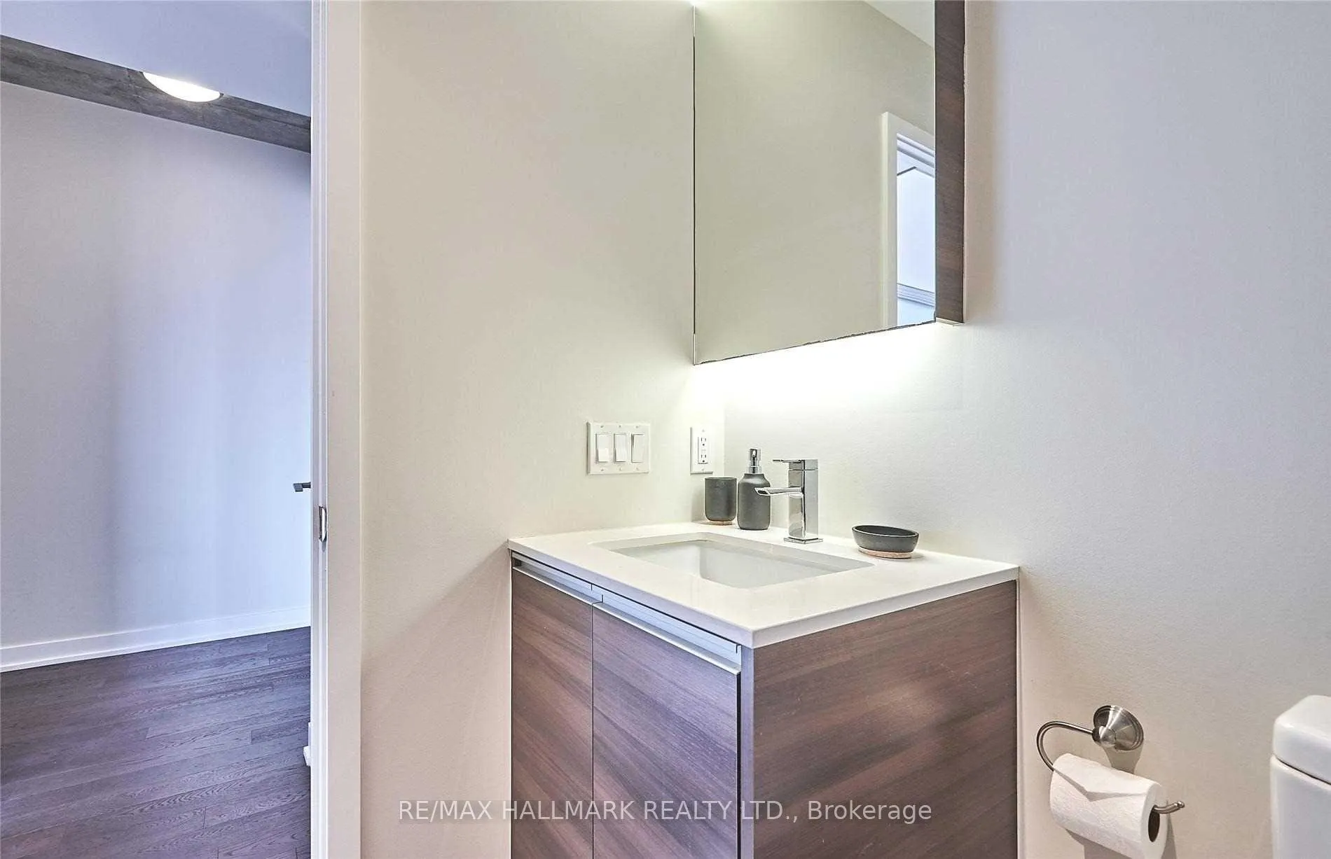 Photo 17 of Unit 602, 1238 Dundas Street E, Toronto, South Riverdale — HOMEH