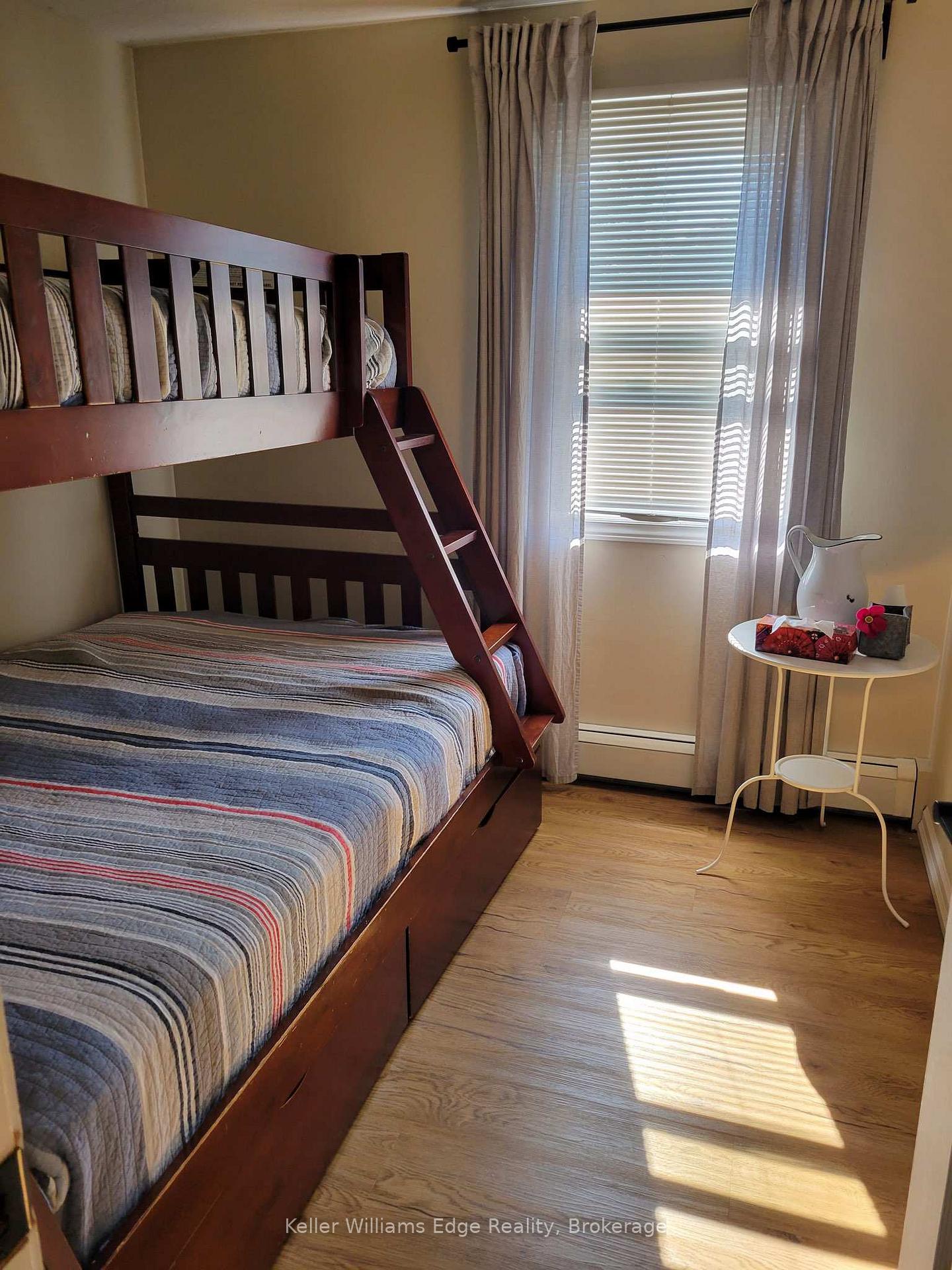 Photo 6 of 93 Fourth Street E, Collingwood — HOMEH