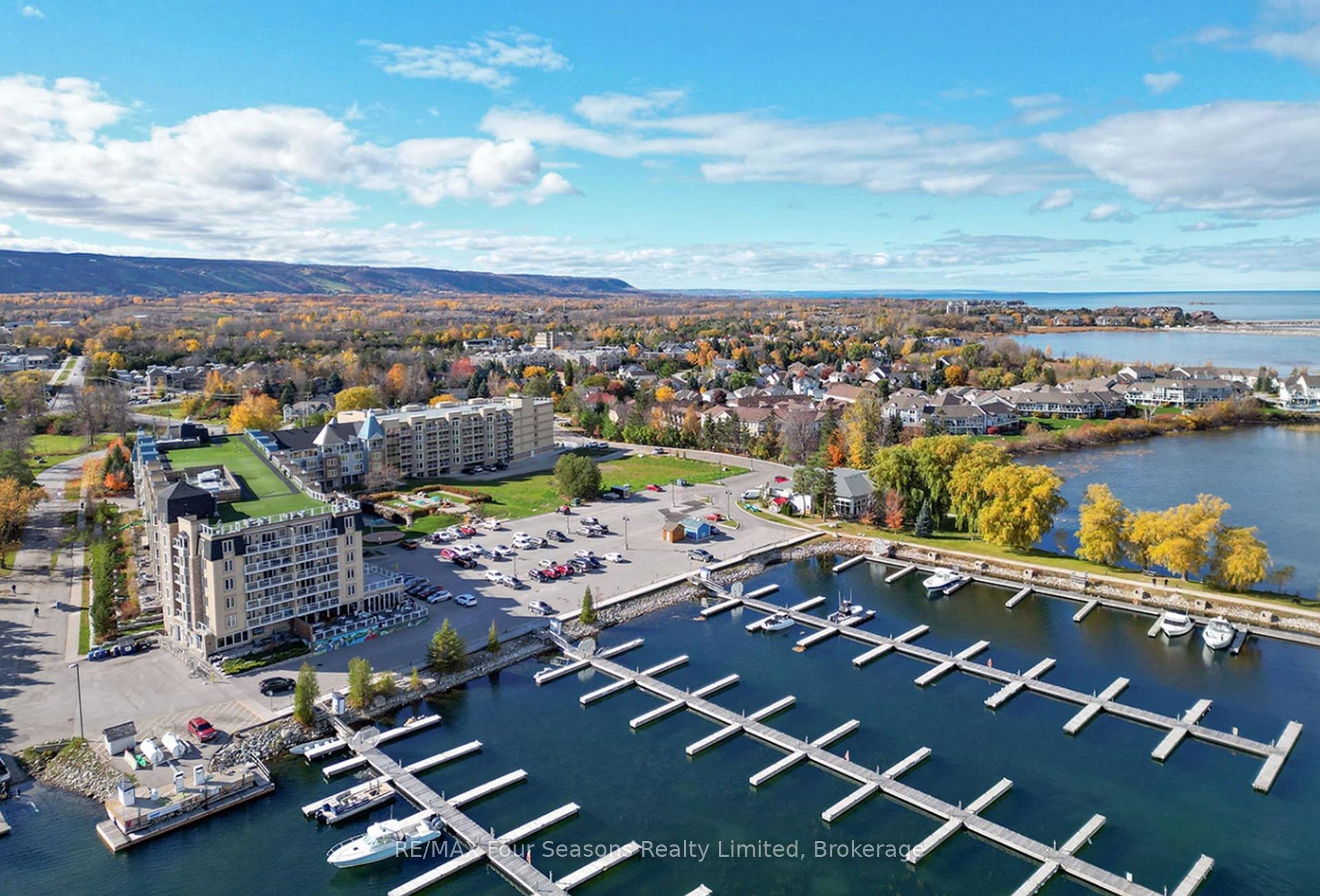 Front of Unit 2302/2304, 9 Harbour Street