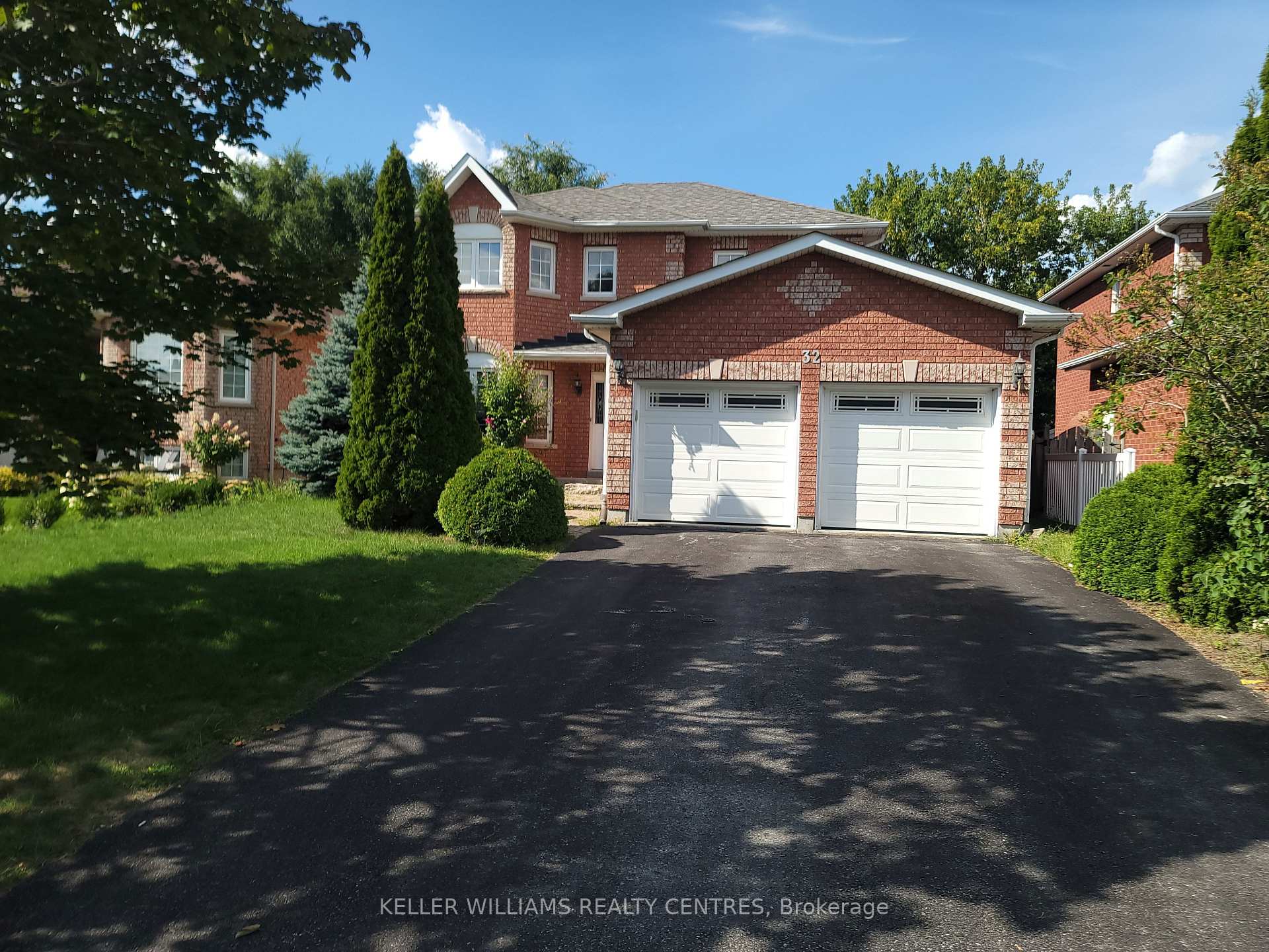 Front of Unit Basement, 32 Amberview Drive