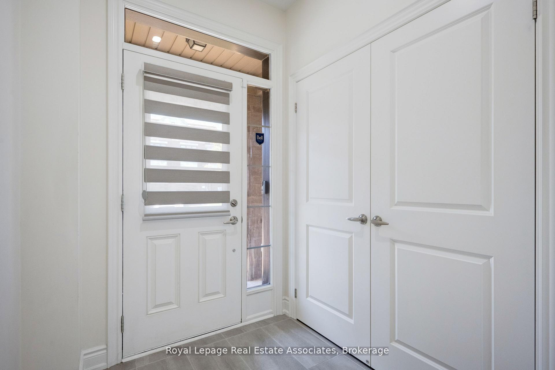 Photo 5 of 13 Quinton Ridge, Brampton, Bram West — HOMEH