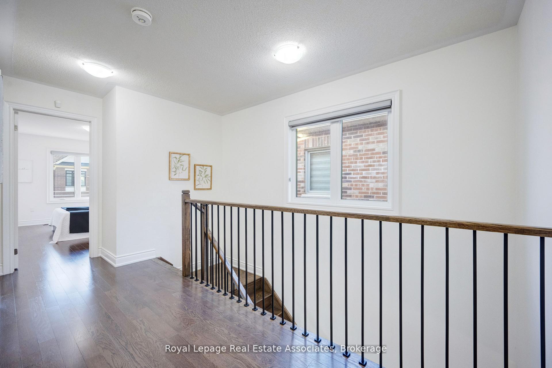 Photo 23 of 13 Quinton Ridge, Brampton, Bram West — HOMEH