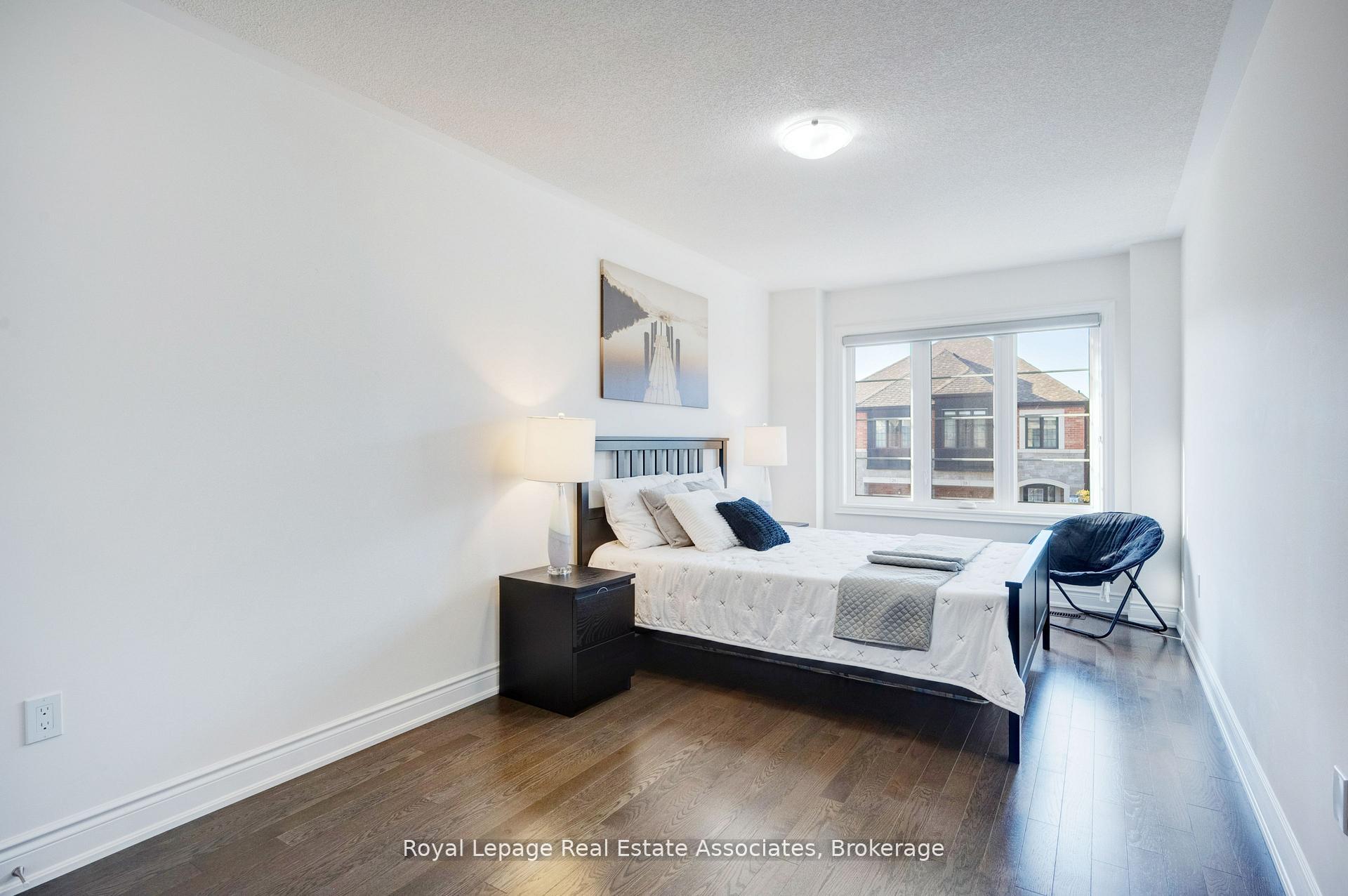 Photo 27 of 13 Quinton Ridge, Brampton, Bram West — HOMEH