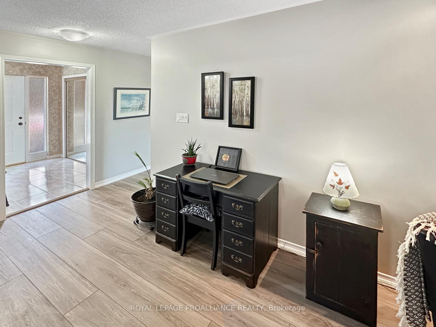 Photo 11 of Unit 6, 179 Herchimer Avenue, Belleville, Belleville Ward — HOMEH
