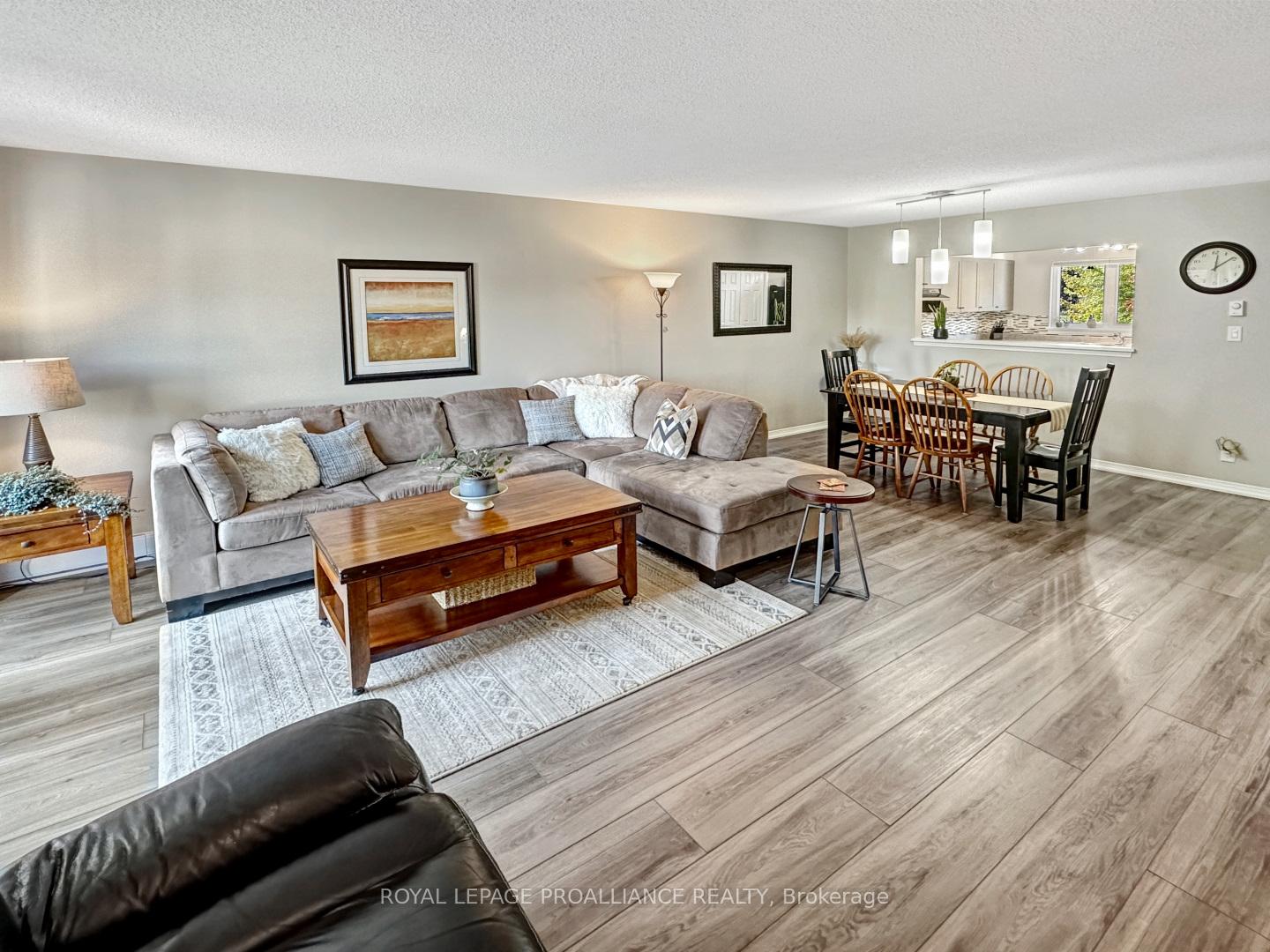 Photo 13 of Unit 6, 179 Herchimer Avenue, Belleville, Belleville Ward — HOMEH
