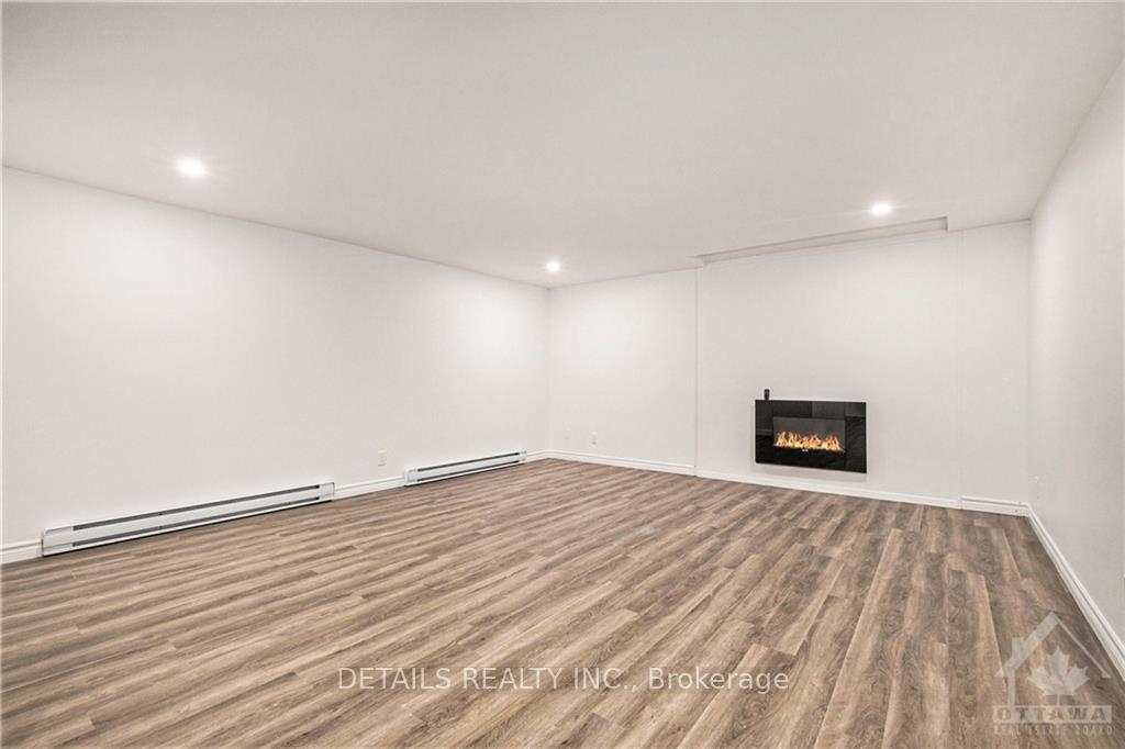 Photo 12 of 2090 Prince Charles Road, Ottawa, Carlingwood — HOMEH