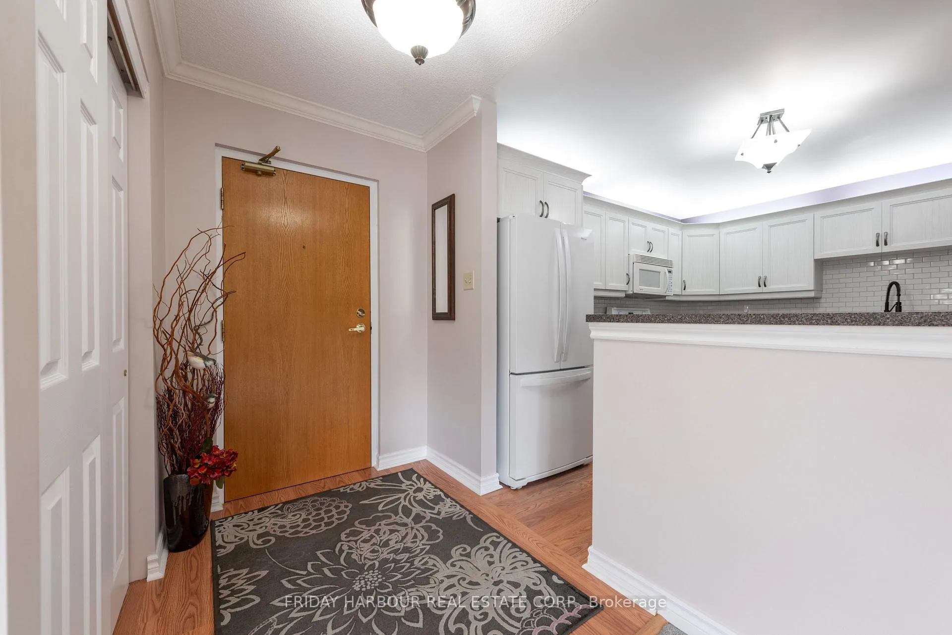 Photo 2 of Unit 206, 131 Clapperton Street, Barrie, Wellington — HOMEH
