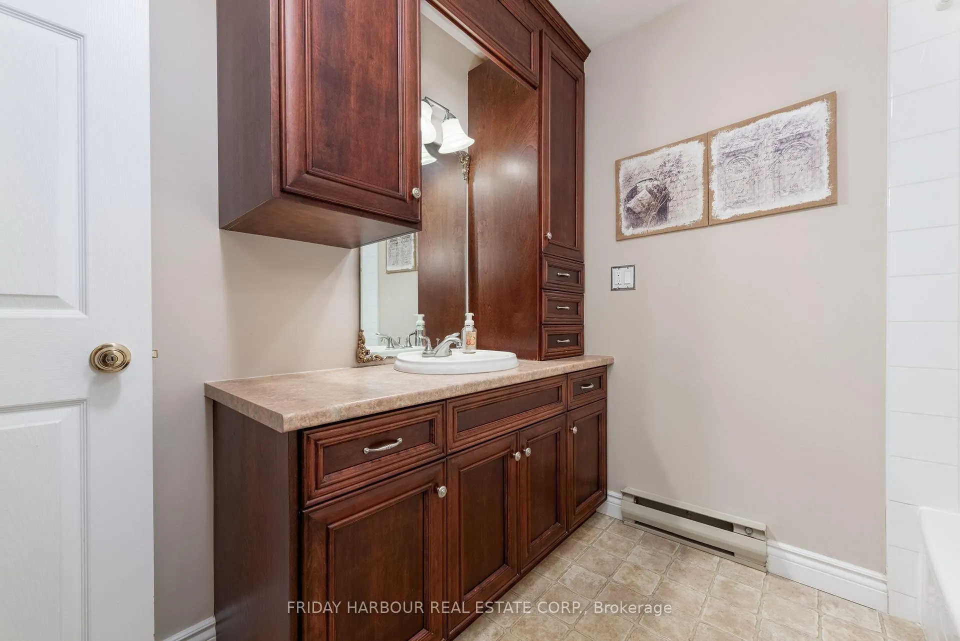 Photo 17 of Unit 206, 131 Clapperton Street, Barrie, Wellington — HOMEH