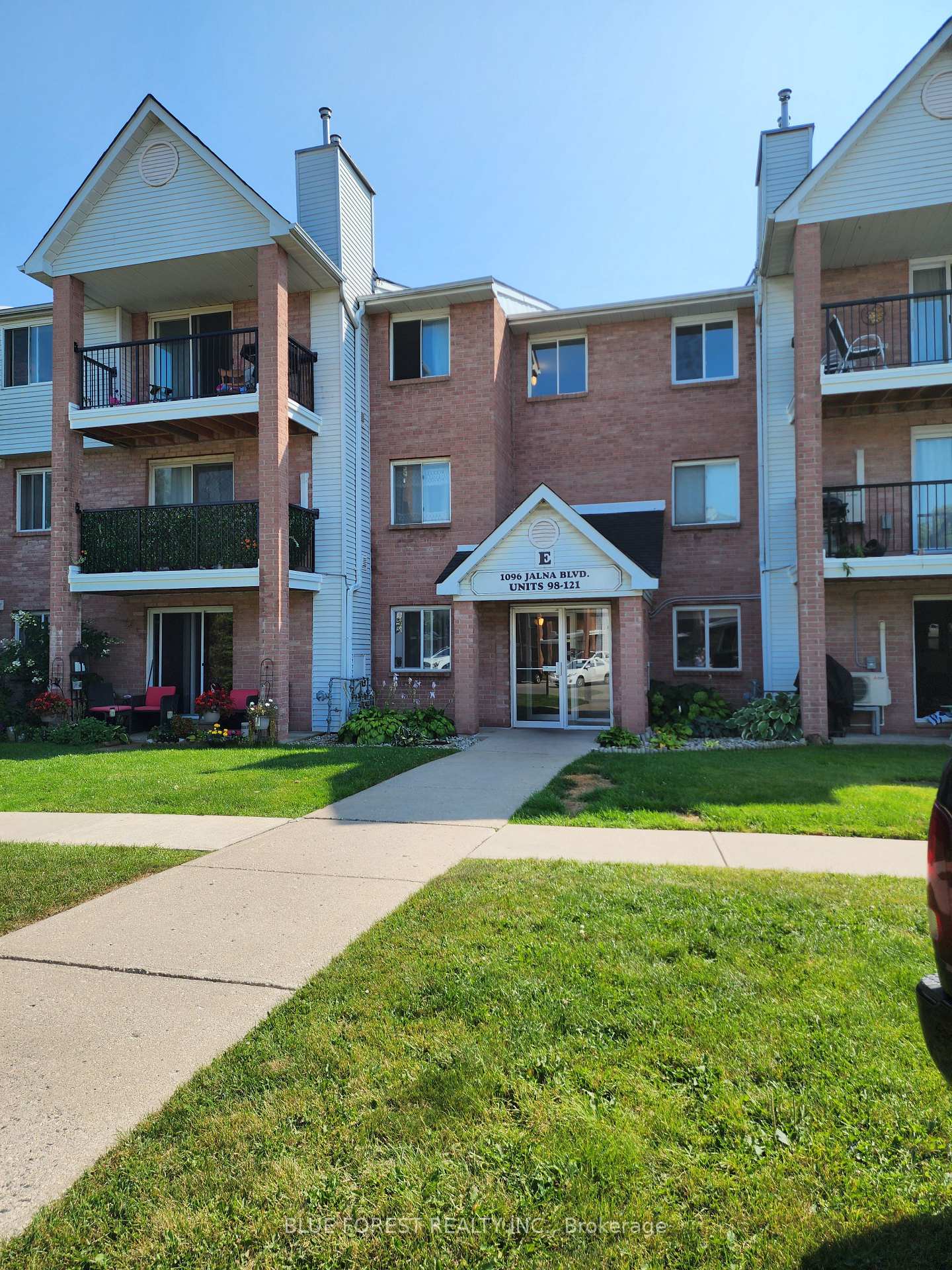 Photo 1 of Unit 103, 1096 Jalna Boulevard, London, South X — HOMEH
