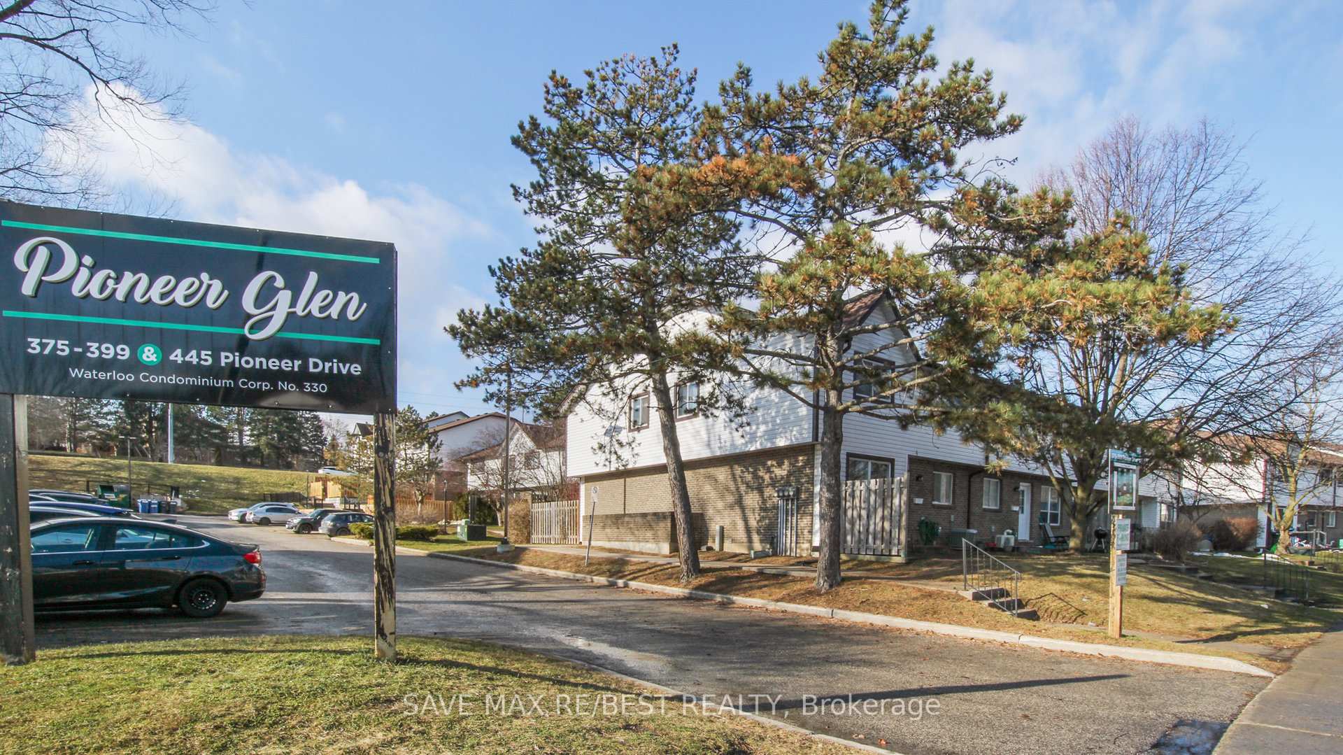 Photo 1 of Unit 4, 375 Pioneer Drive, Kitchener, Pioneer Park — HOMEH
