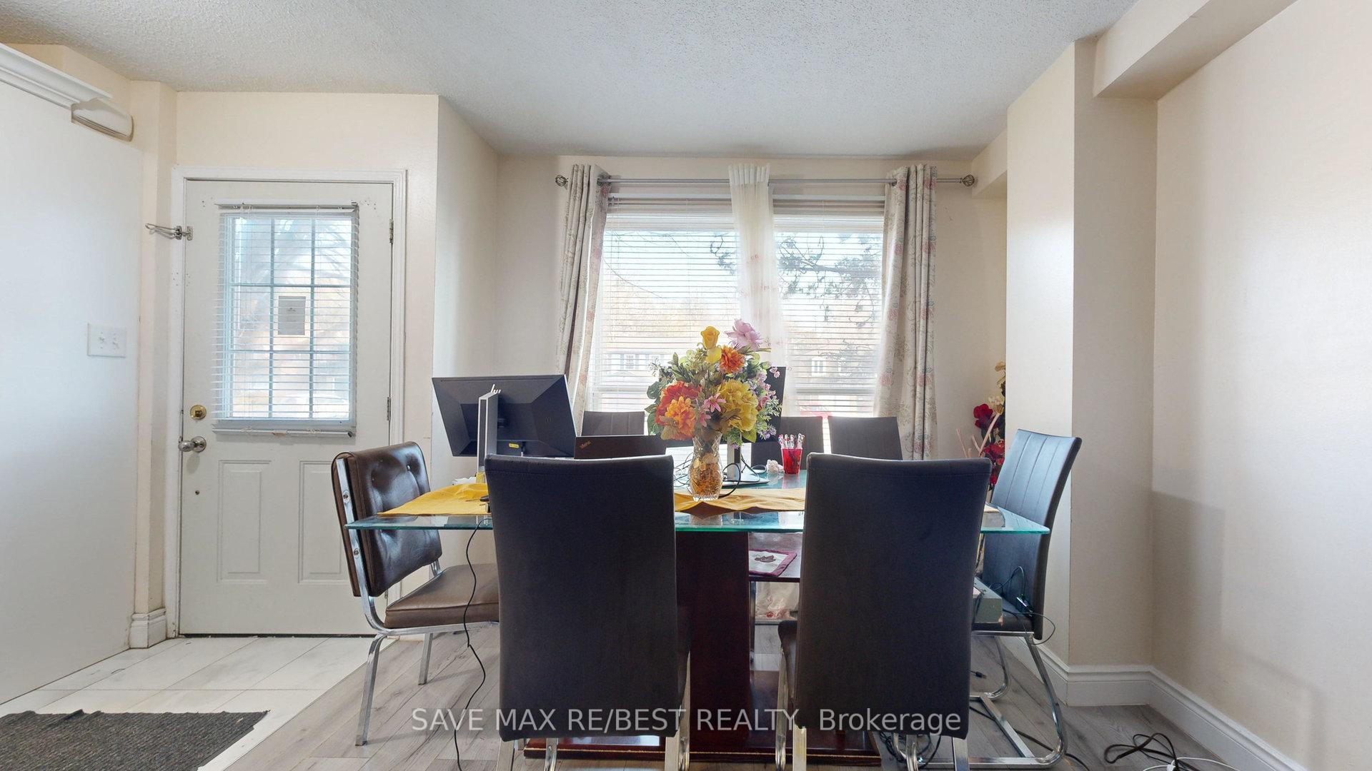 Photo 6 of Unit 4, 375 Pioneer Drive, Kitchener, Pioneer Park — HOMEH