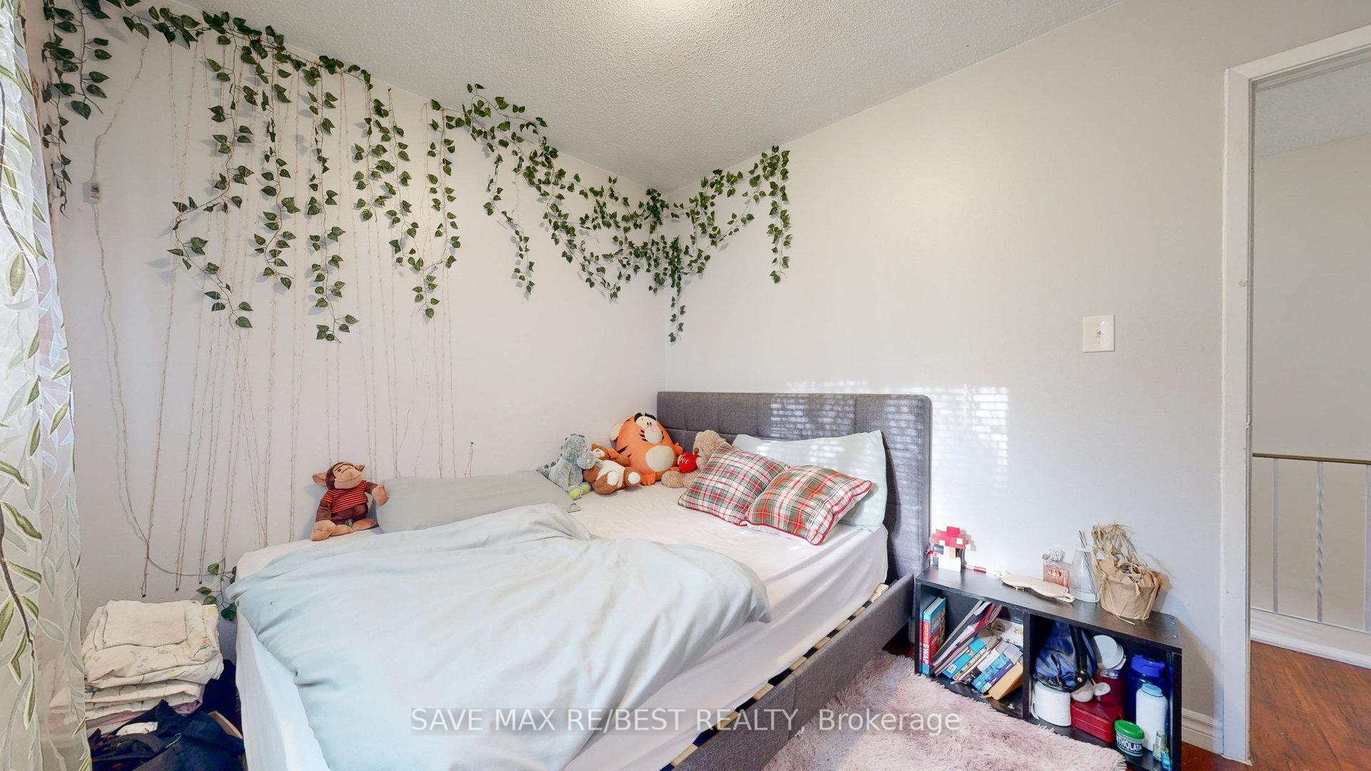 Photo 25 of Unit 4, 375 Pioneer Drive, Kitchener, Pioneer Park — HOMEH