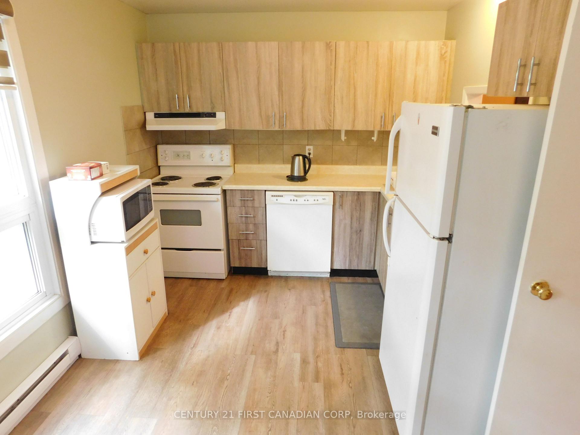 Photo 4 of Unit 22, 253 Taylor Street, London, East C — HOMEH