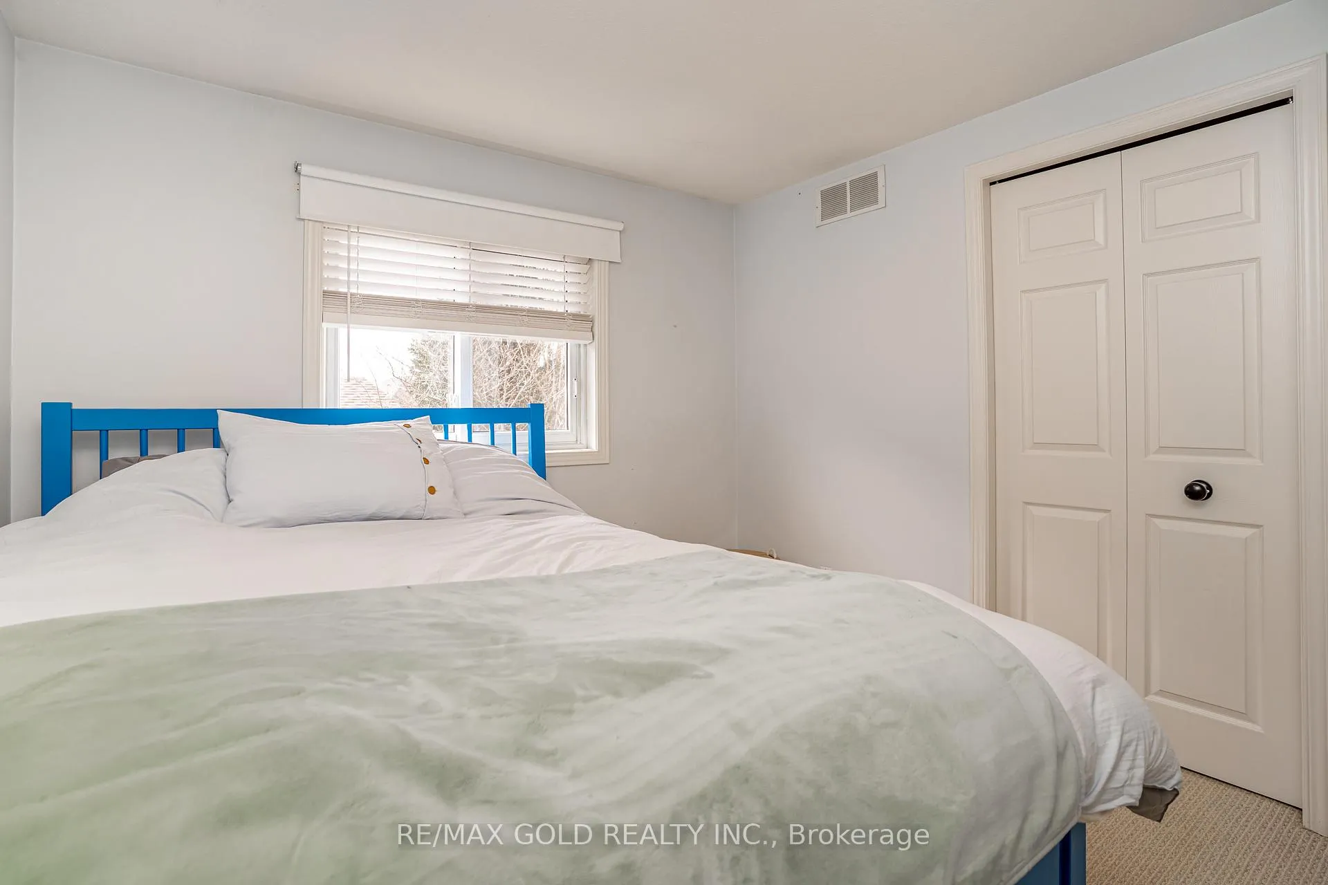 Photo 24 of 22 Martson Crescent, Leamington — HOMEH