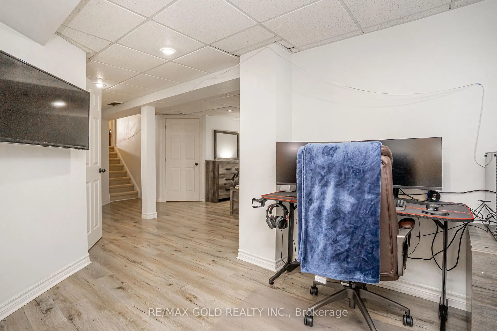 Photo 31 of 22 Martson Crescent, Leamington — HOMEH
