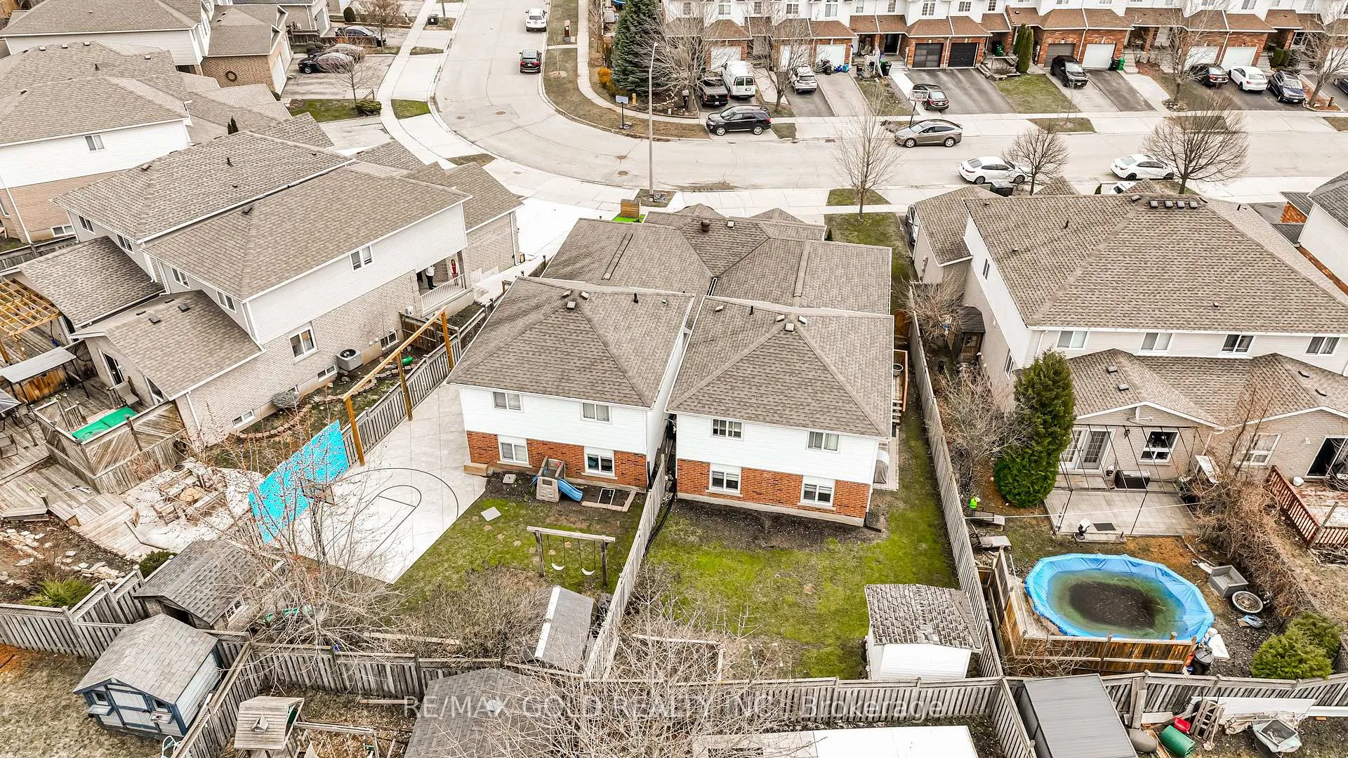 Photo 36 of 22 Martson Crescent, Leamington — HOMEH