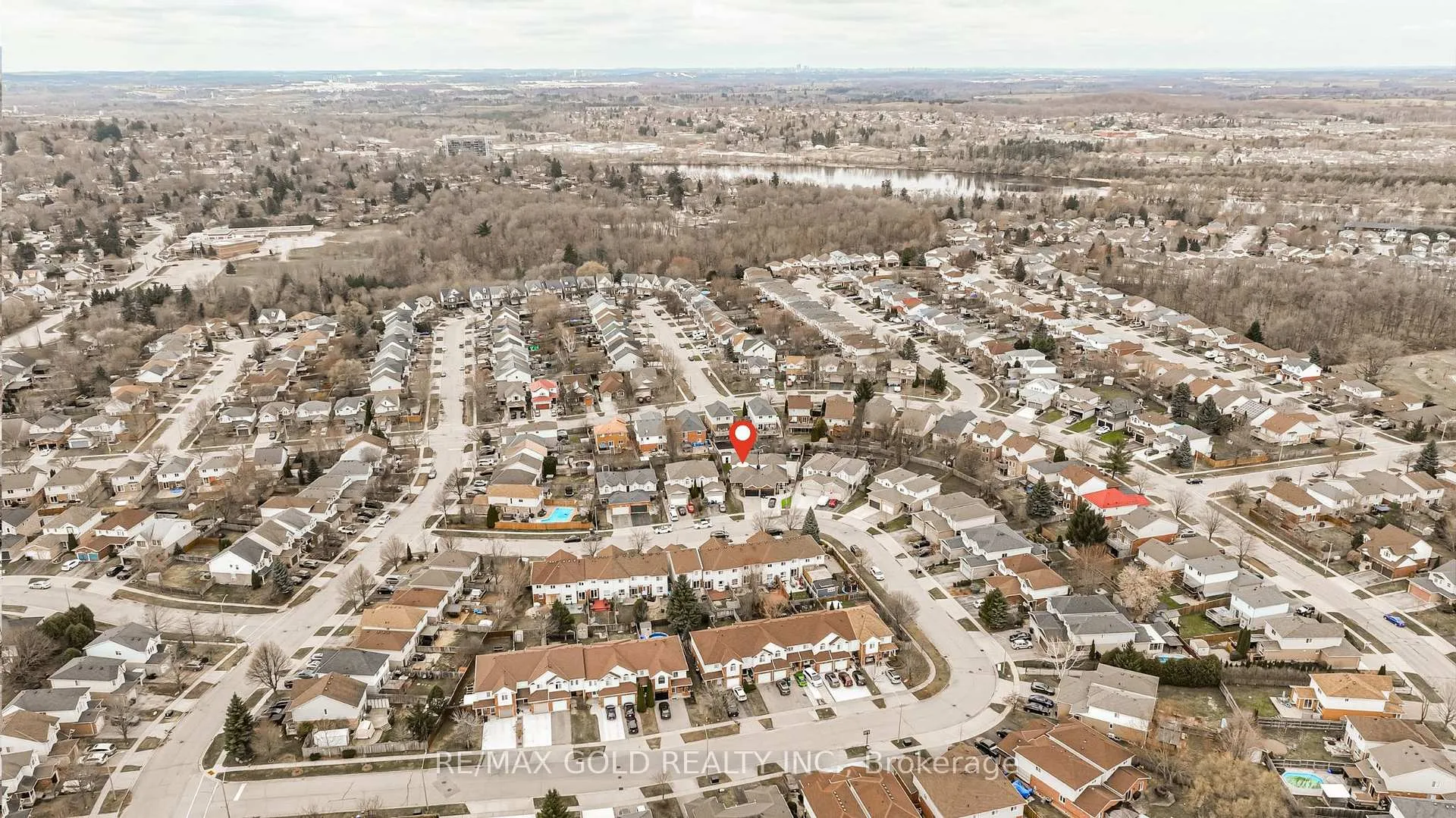 Photo 40 of 22 Martson Crescent, Leamington — HOMEH
