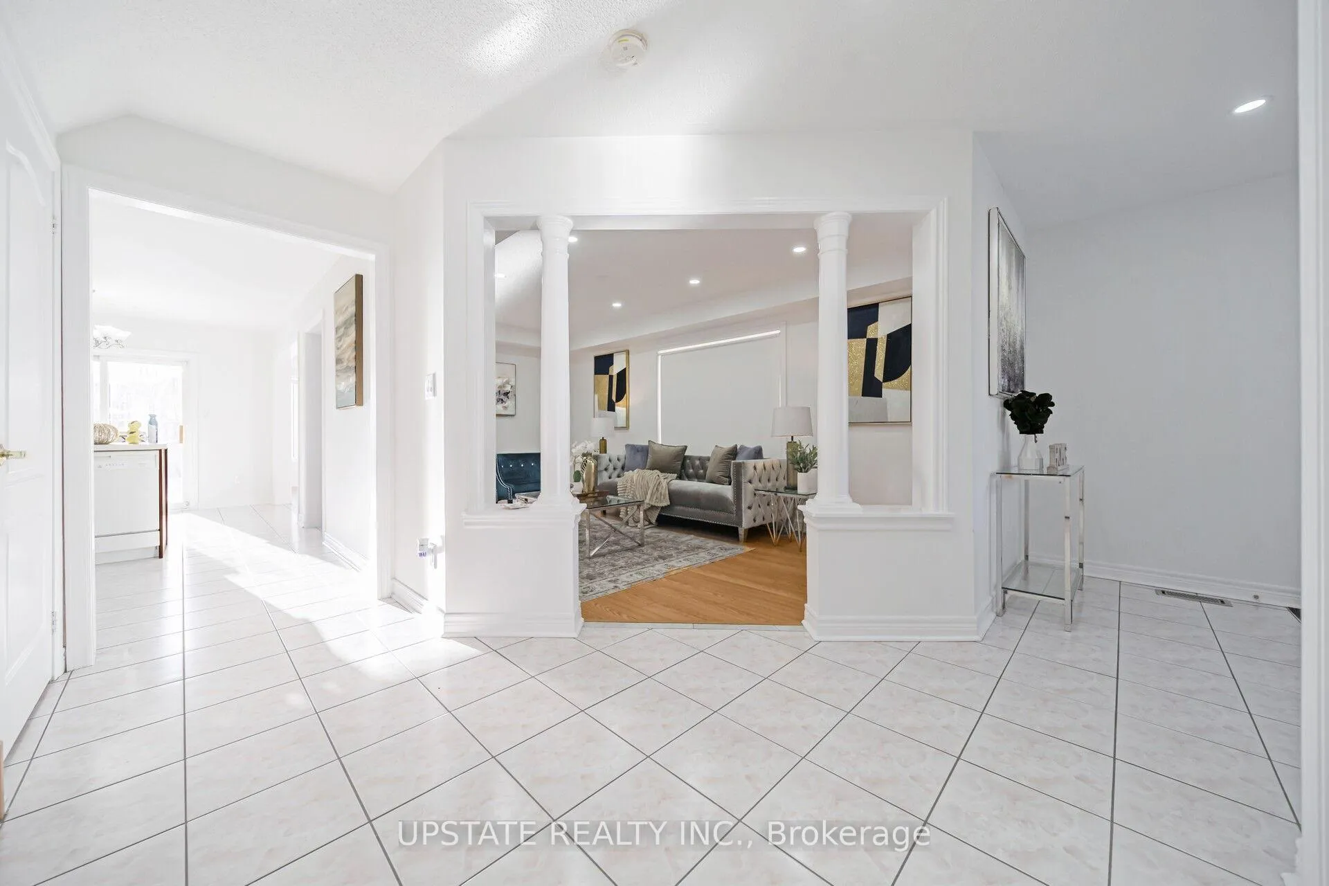 Photo 6 of 45 Trailview Lane, Caledon, Bolton West — HOMEH