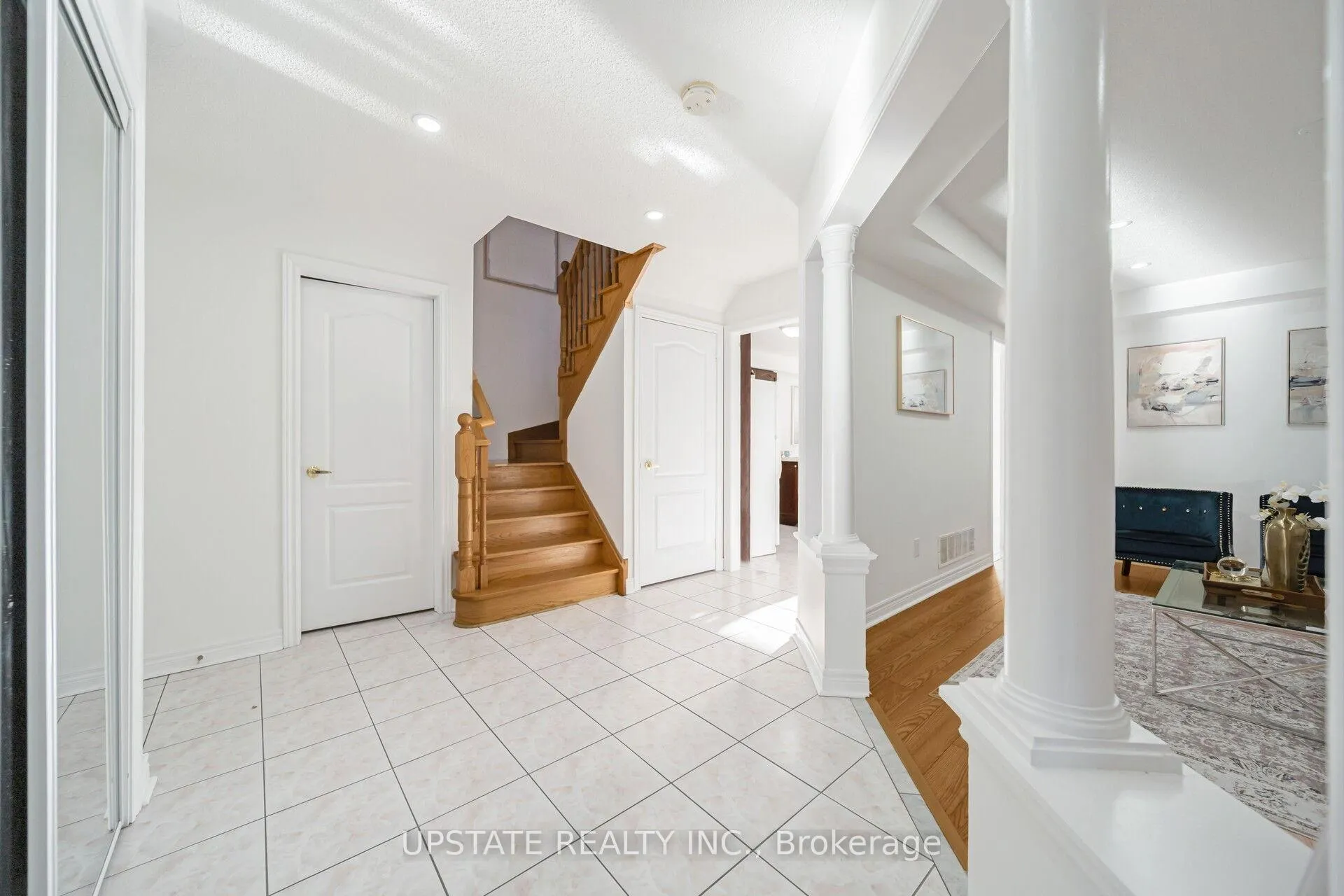 Photo 8 of 45 Trailview Lane, Caledon, Bolton West — HOMEH