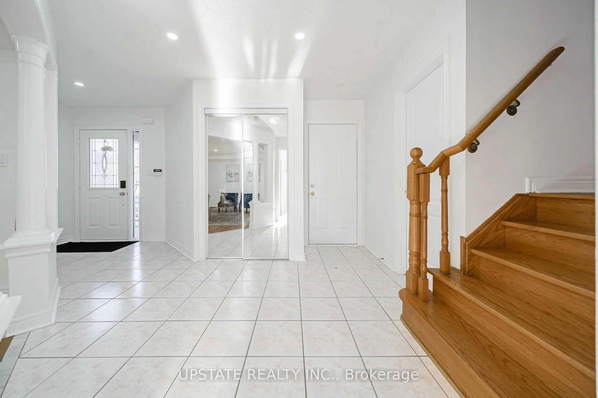Photo 11 of 45 Trailview Lane, Caledon, Bolton West — HOMEH
