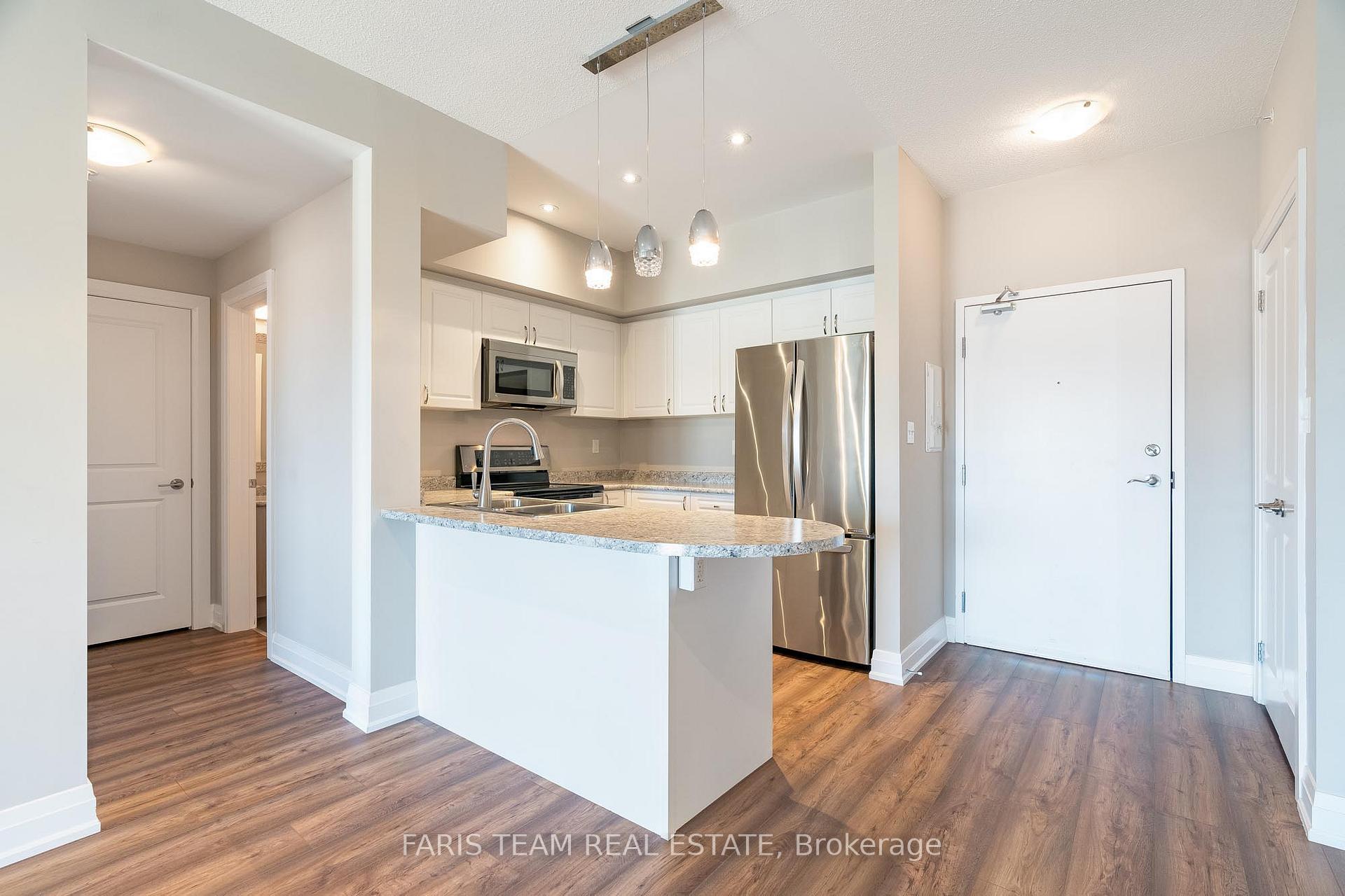 Photo 6 of Unit 206, 299 Cundles Road E, Barrie, Alliance — HOMEH