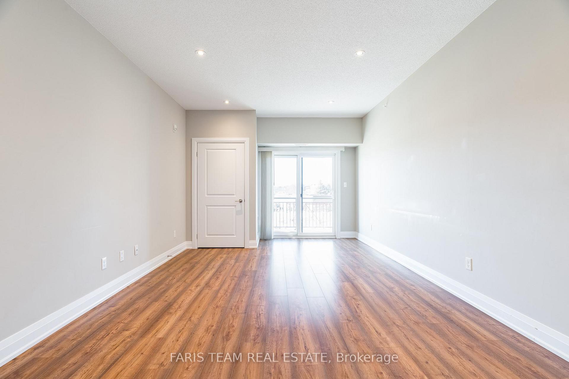 Photo 11 of Unit 206, 299 Cundles Road E, Barrie, Alliance — HOMEH
