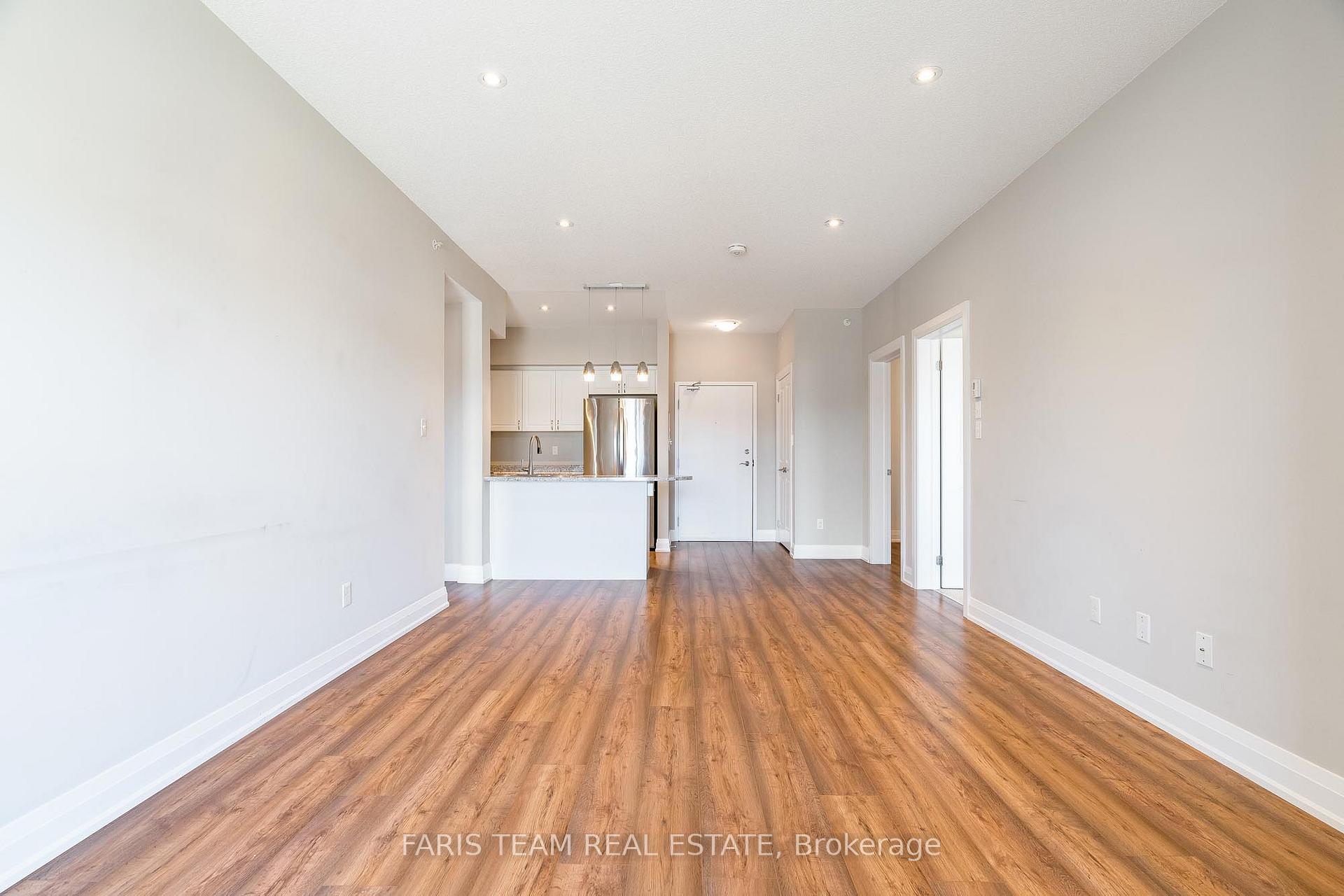 Photo 13 of Unit 206, 299 Cundles Road E, Barrie, Alliance — HOMEH