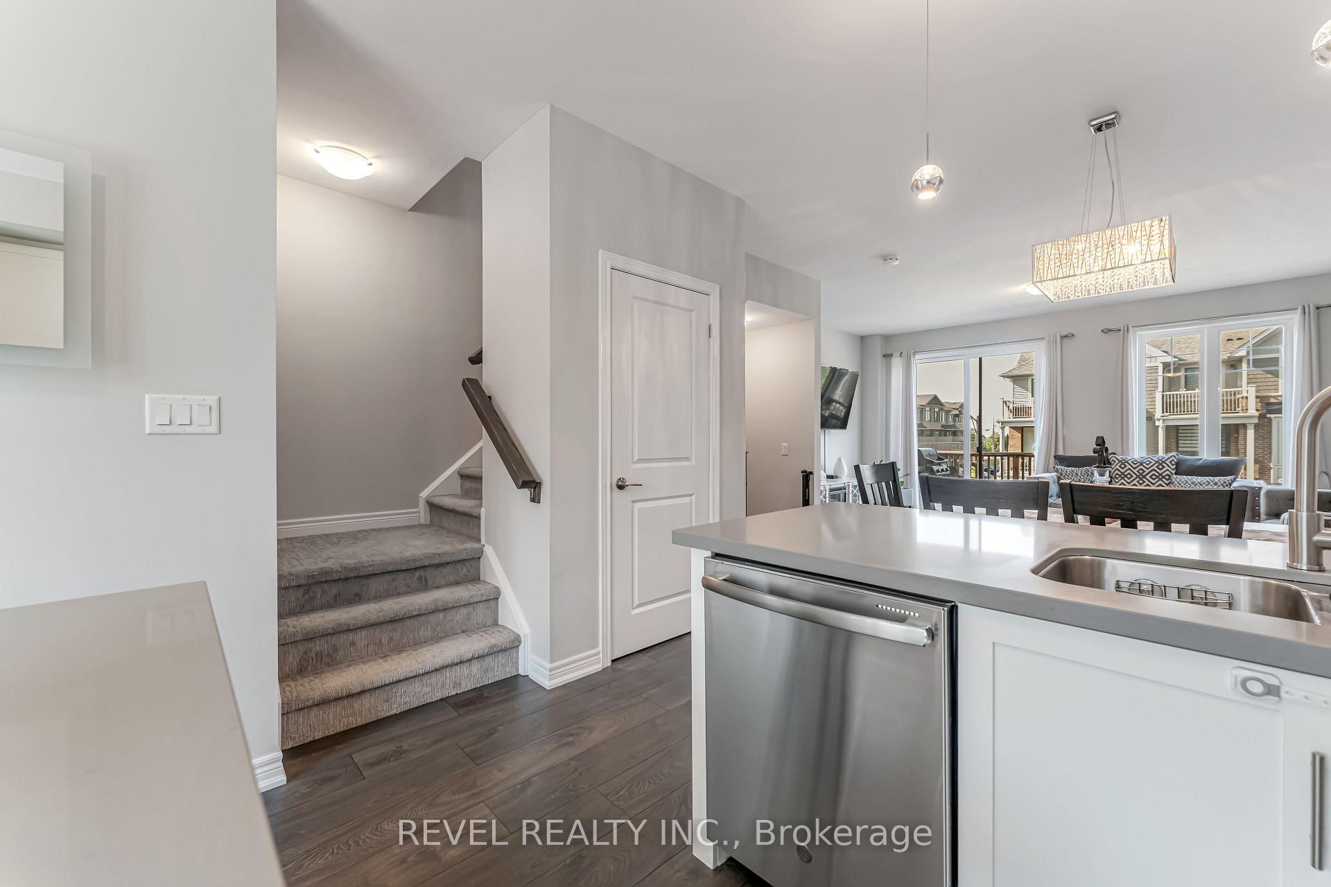 Photo 13 of Unit 31, 288 Glover Road, Hamilton, Fruitland — HOMEH