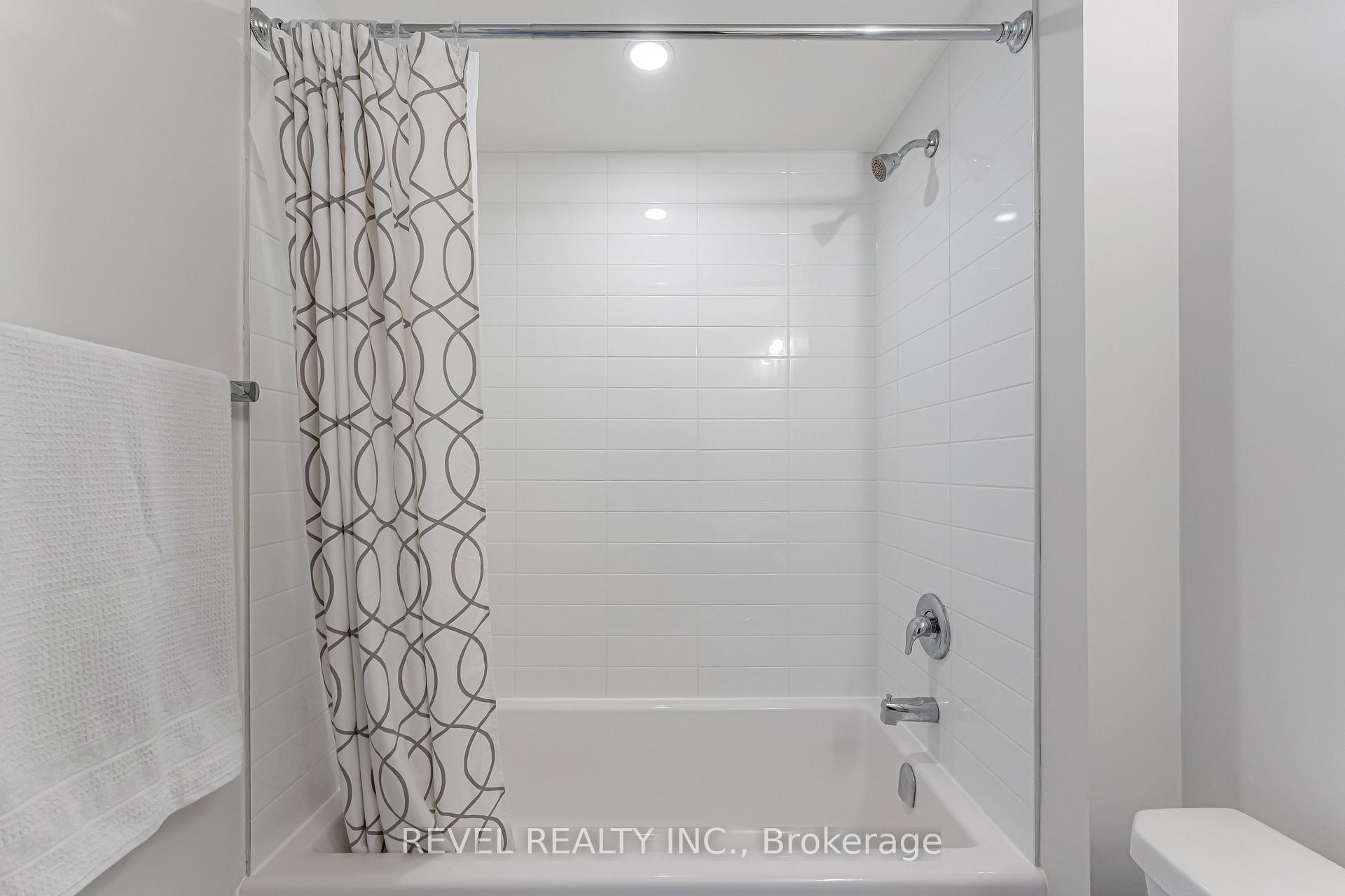 Photo 25 of Unit 31, 288 Glover Road, Hamilton, Fruitland — HOMEH
