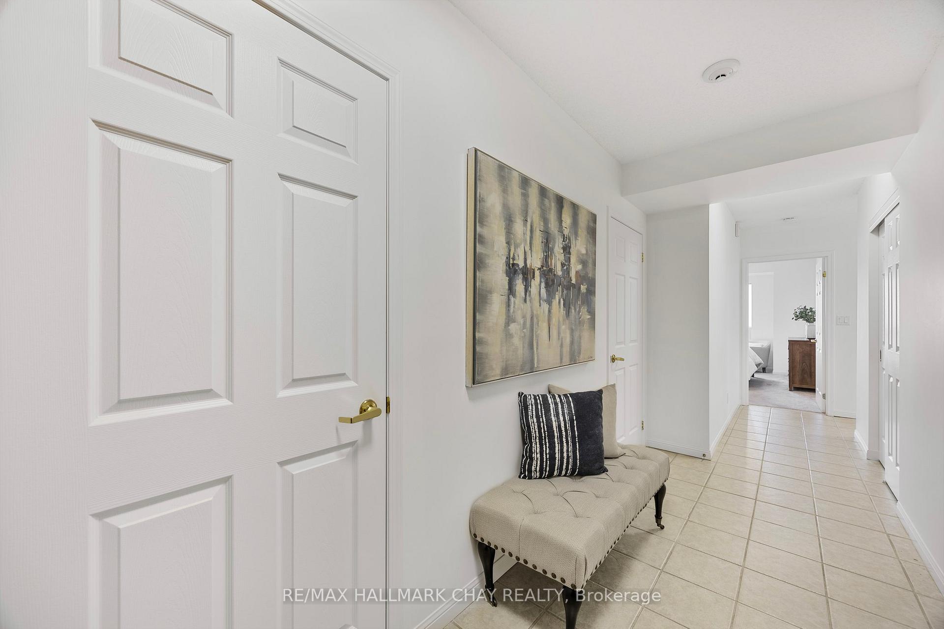 Photo 4 of Unit 412, 90 Dean Avenue, Barrie, Painswick South — HOMEH