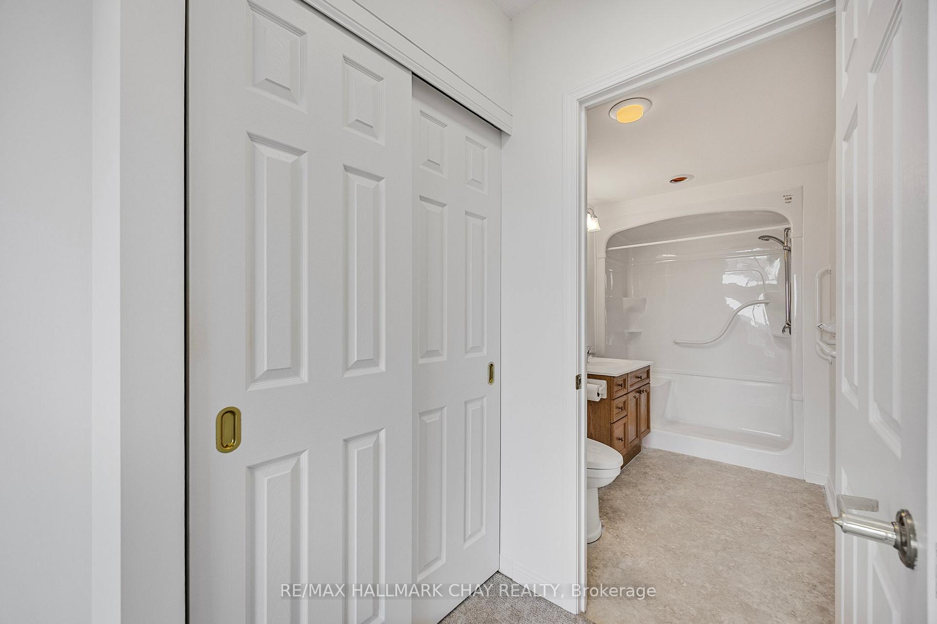 Photo 21 of Unit 412, 90 Dean Avenue, Barrie, Painswick South — HOMEH