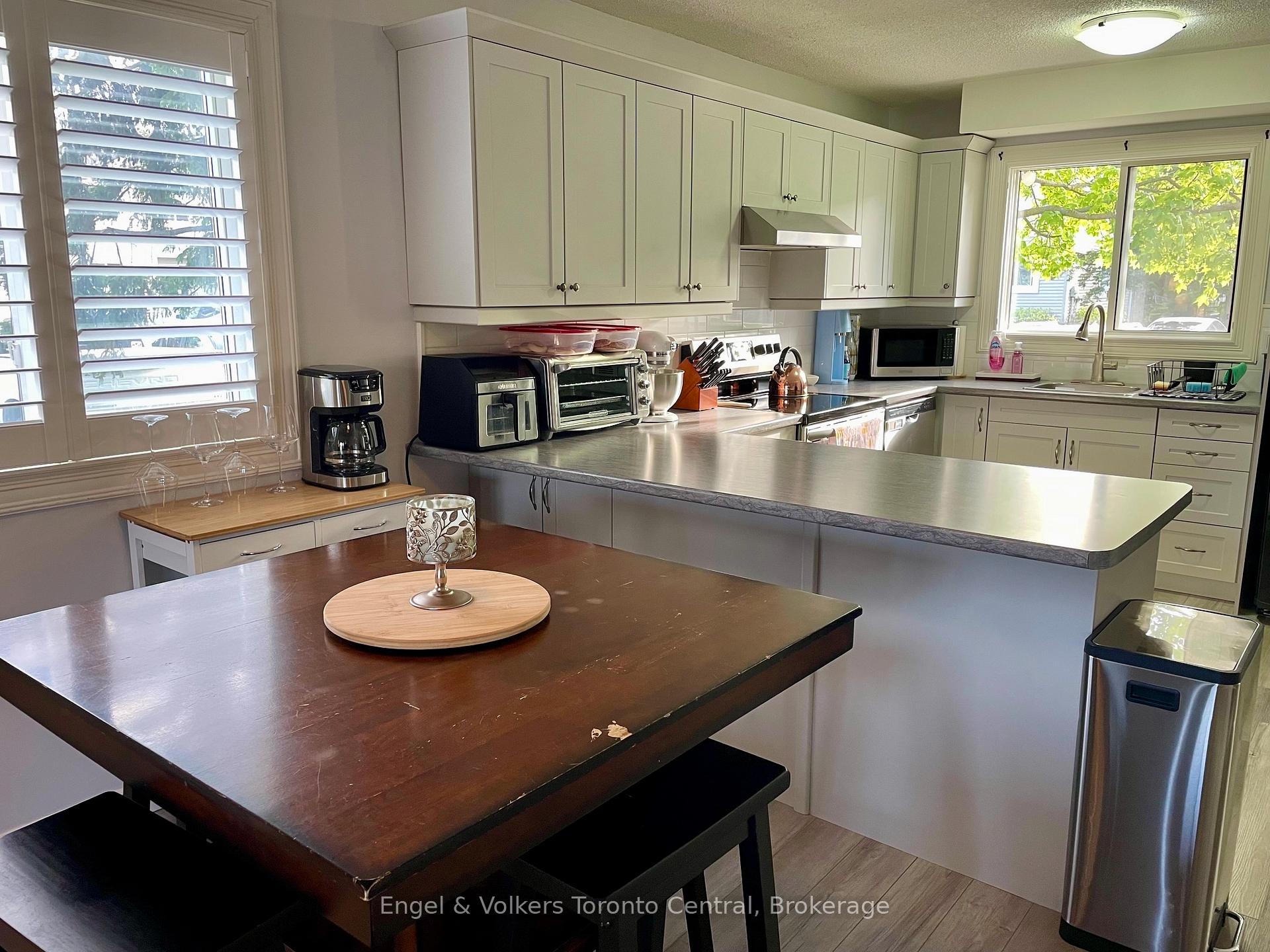 Photo 6 of Unit 25, 15 Watts Crescent, Collingwood — HOMEH