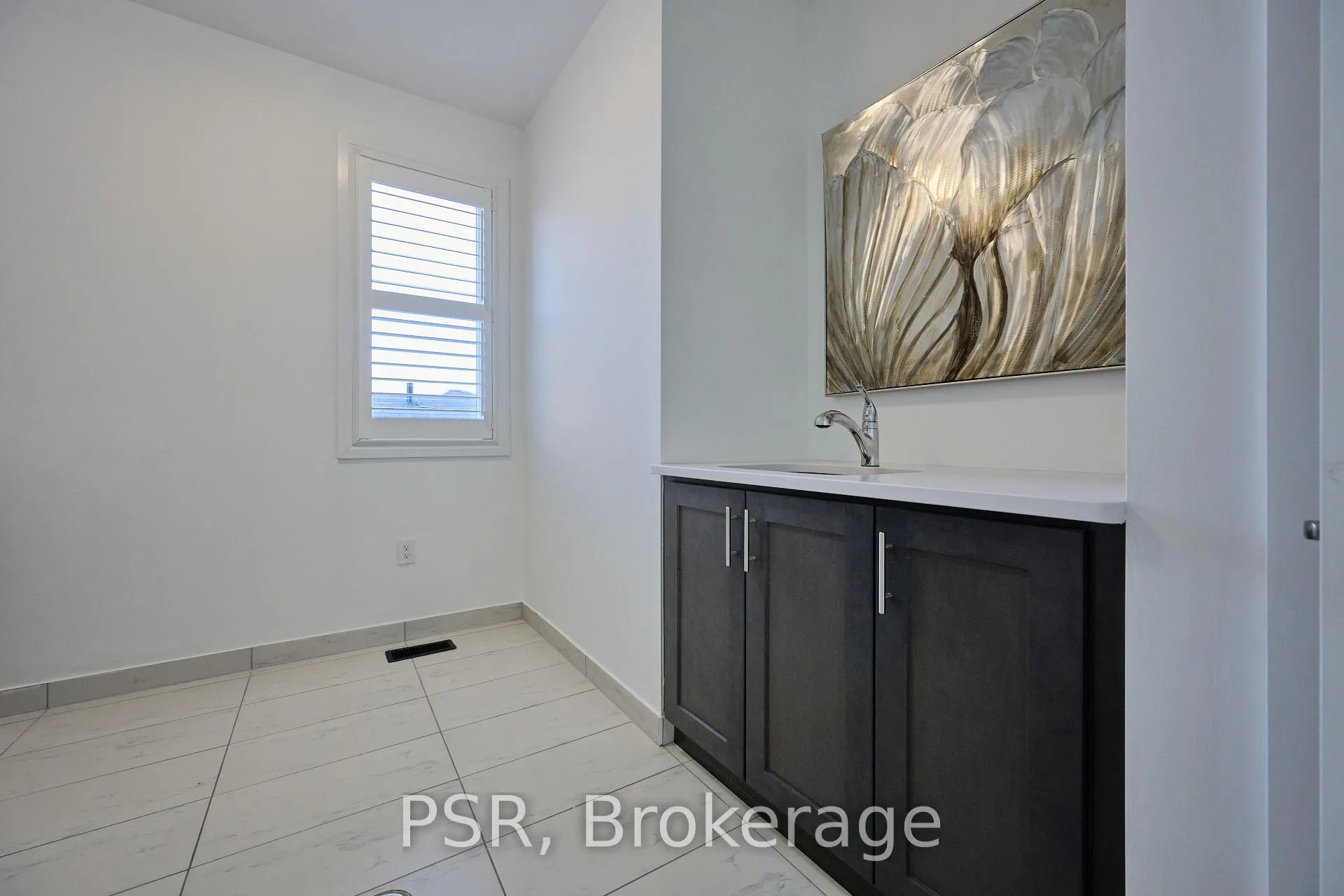 Photo 68 of 195 Port Darlington Road, Clarington, Bowmanville — HOMEH