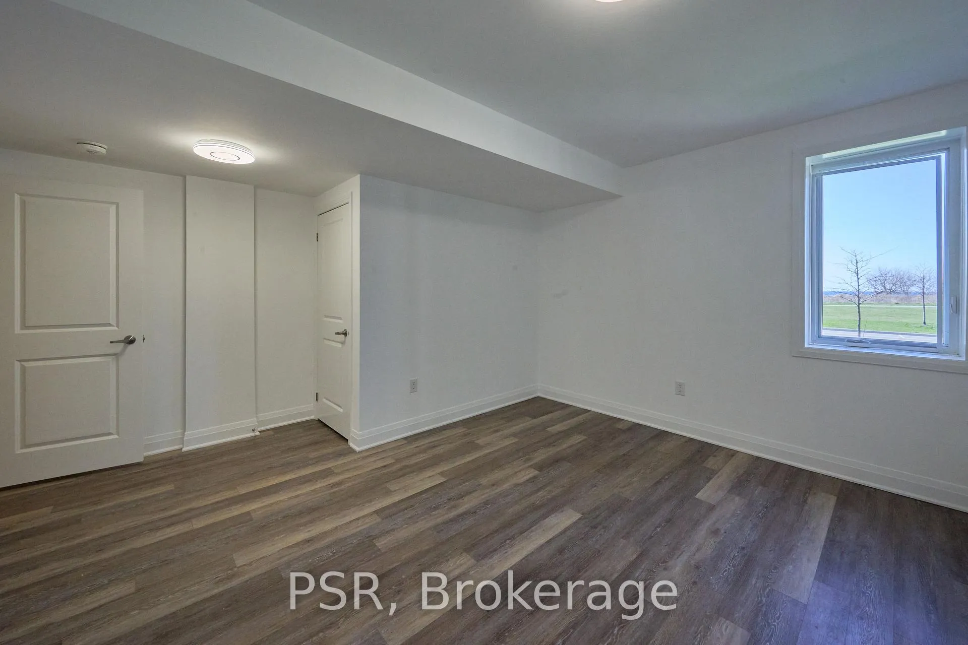 Photo 77 of 195 Port Darlington Road, Clarington, Bowmanville — HOMEH