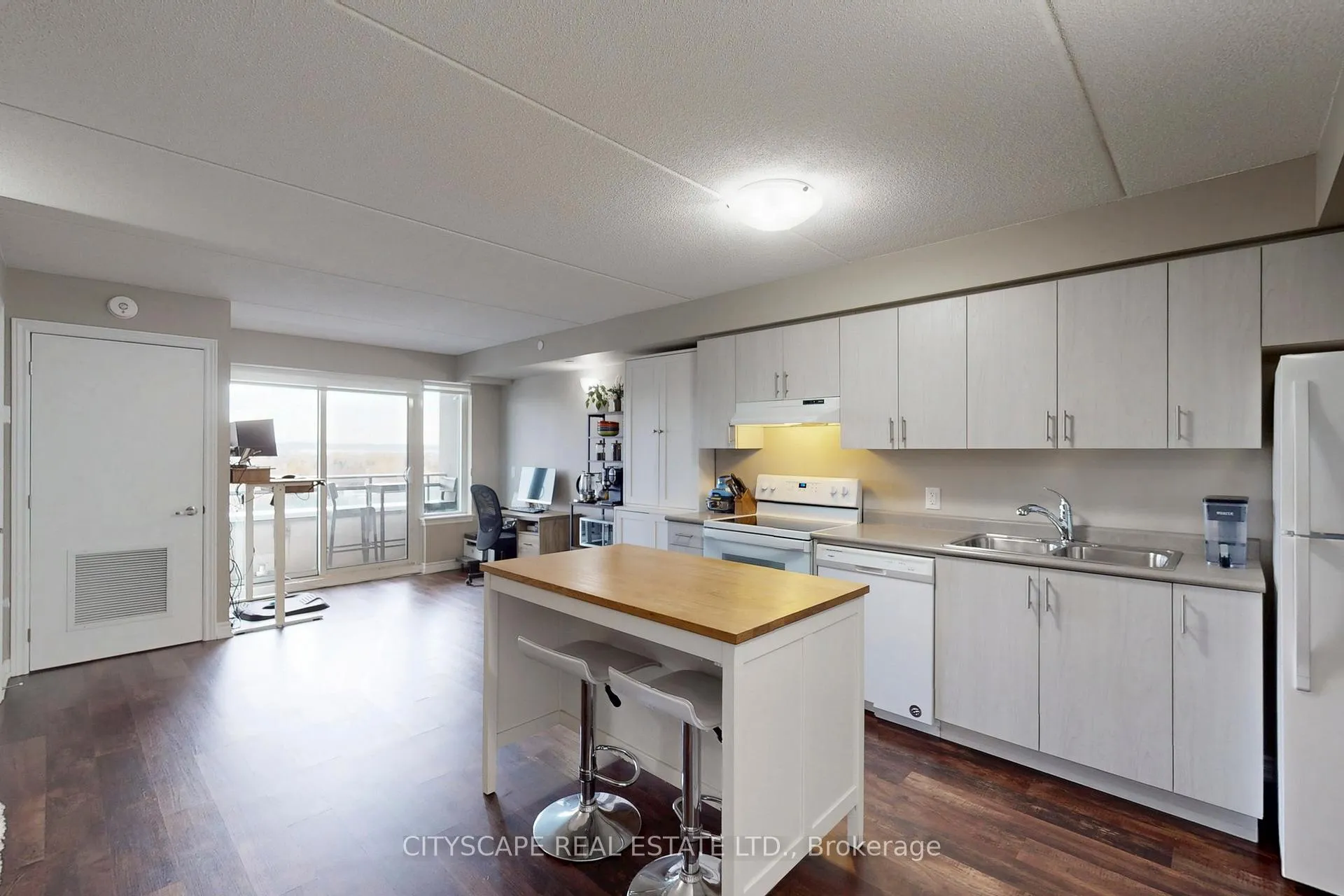 Photo 3 of Unit 1008, 716 Main Street E, Milton, Timberlea — HOMEH