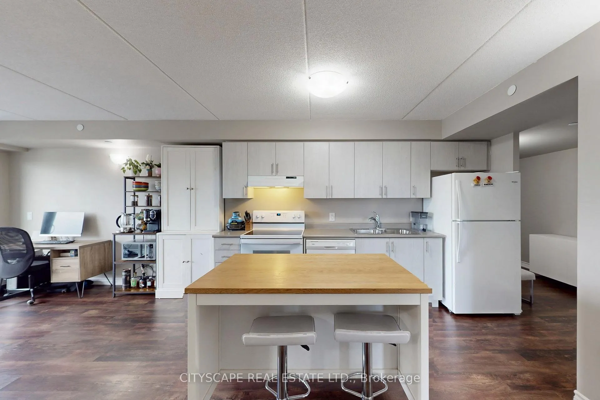 Photo 4 of Unit 1008, 716 Main Street E, Milton, Timberlea — HOMEH