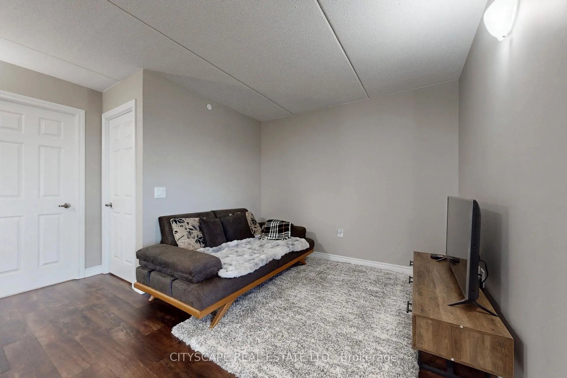 Photo 13 of Unit 1008, 716 Main Street E, Milton, Timberlea — HOMEH