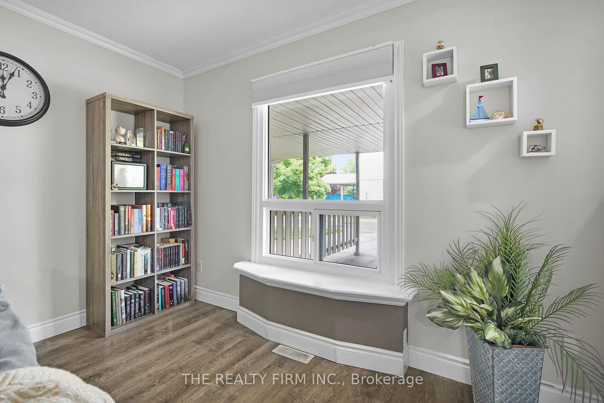 Photo 5 of Unit 65, 720 Deveron Crescent, London, South T — HOMEH
