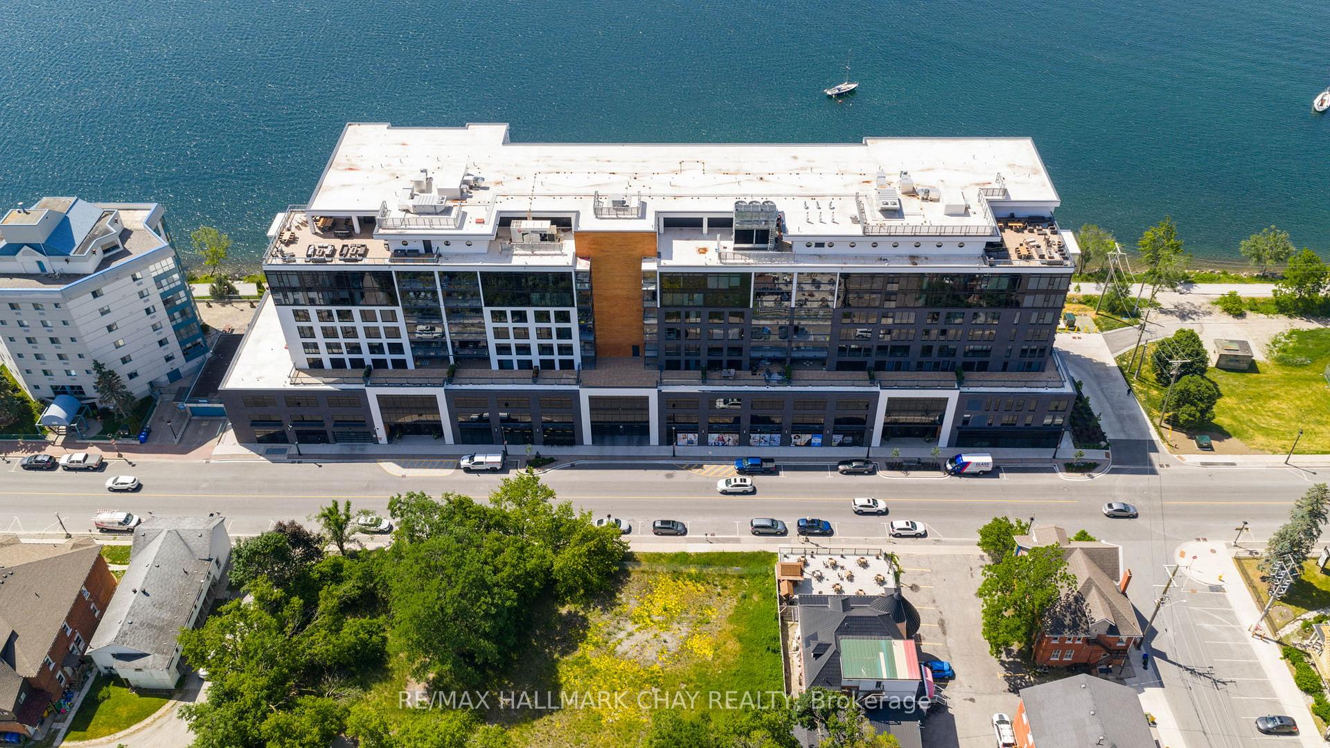 Photo 3 of Unit PH07, 185 Dunlop Street E, Barrie, Lakeshore — HOMEH