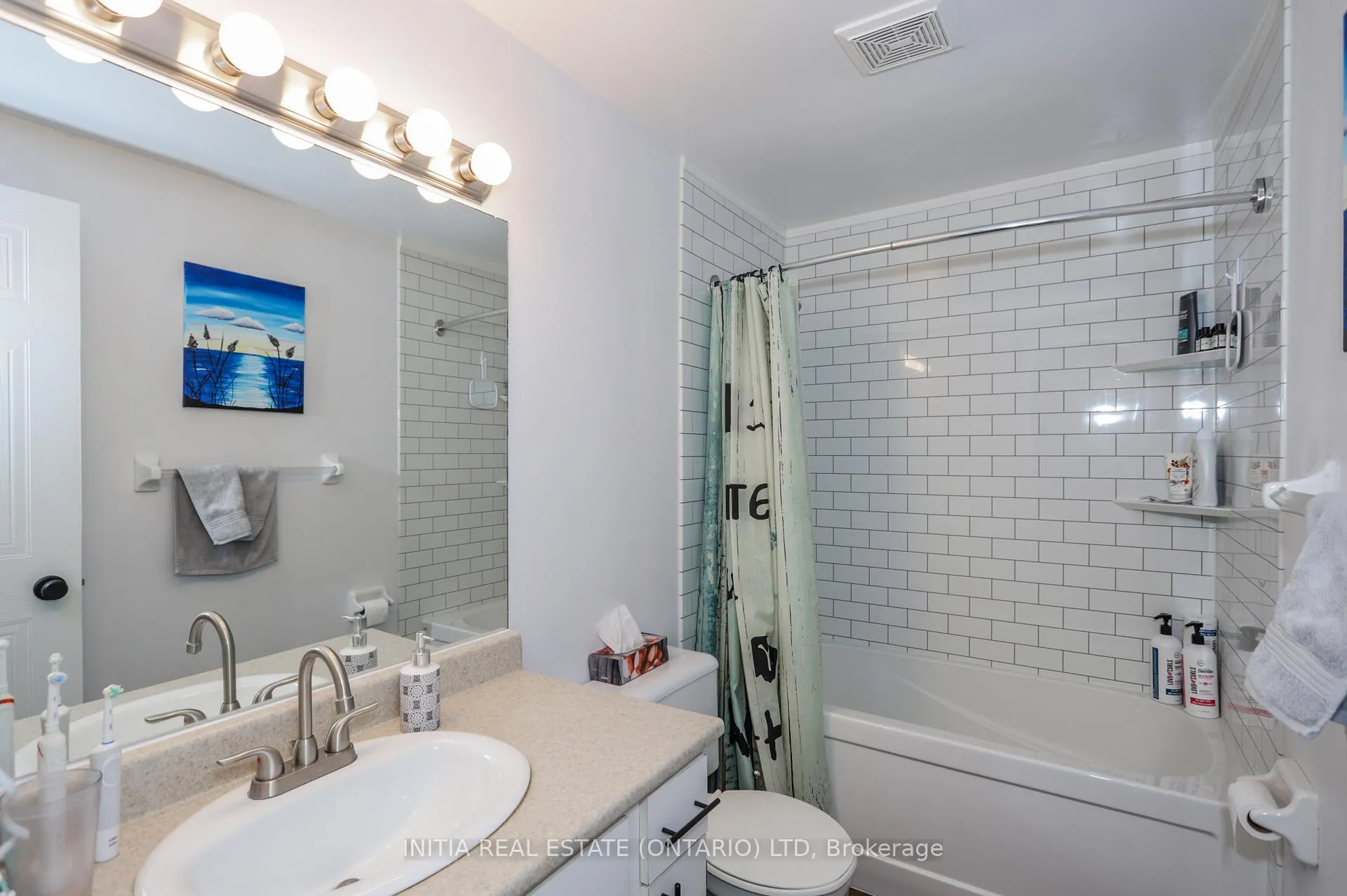 Photo 6 of Unit 91, 1247 Huron Street, London, East C — HOMEH